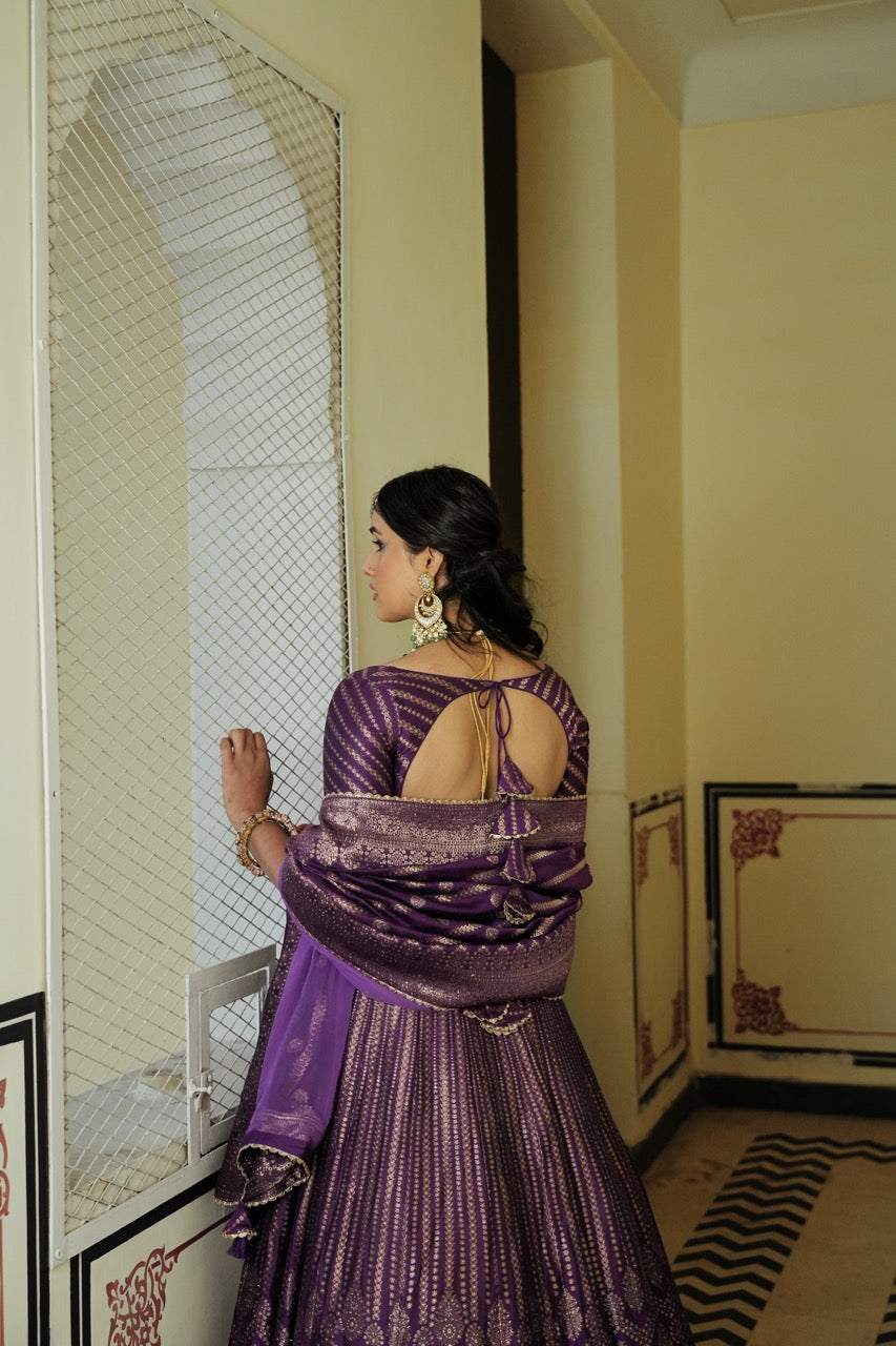 The Benazir lehenga
