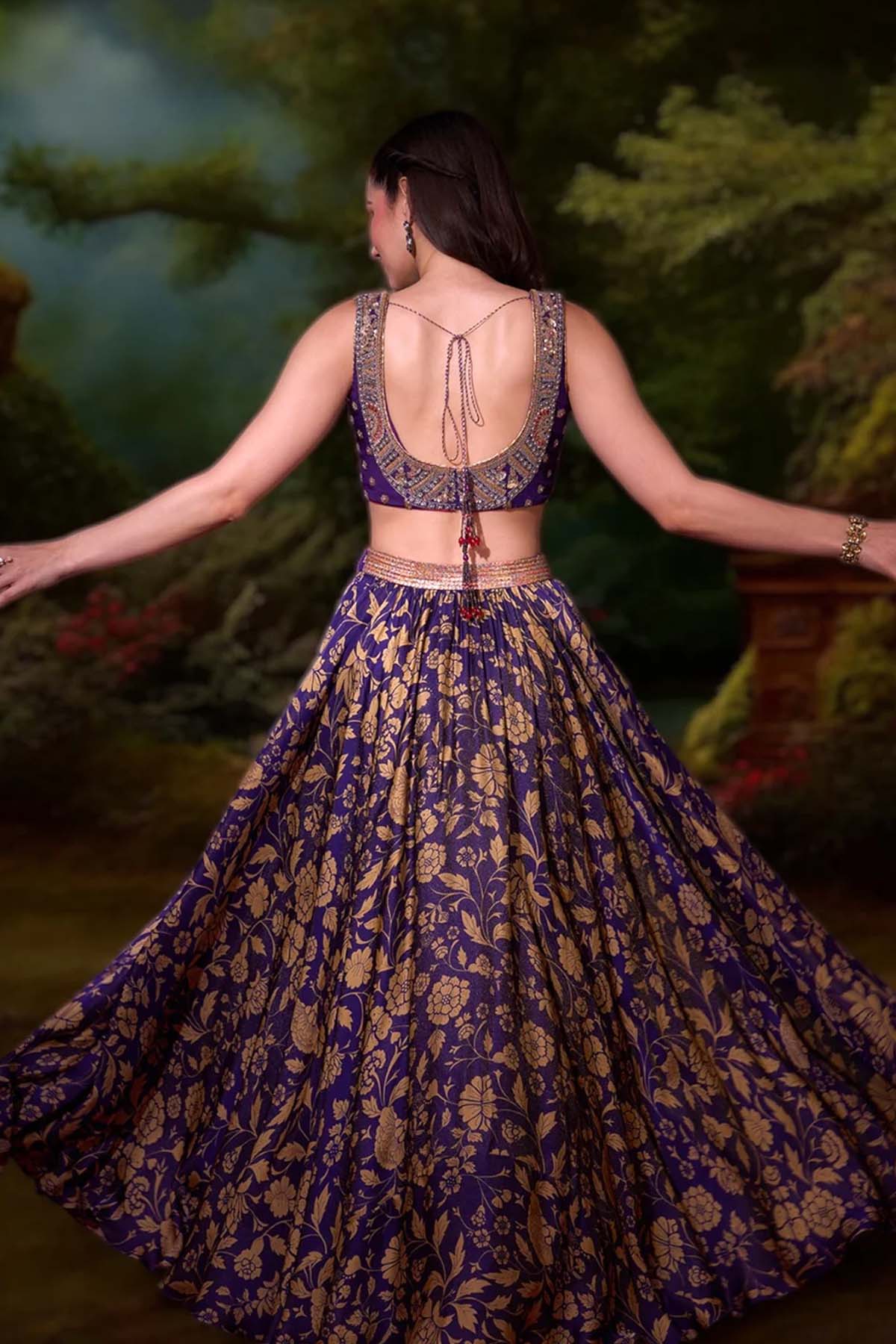 INDULEKHA LEHENGA