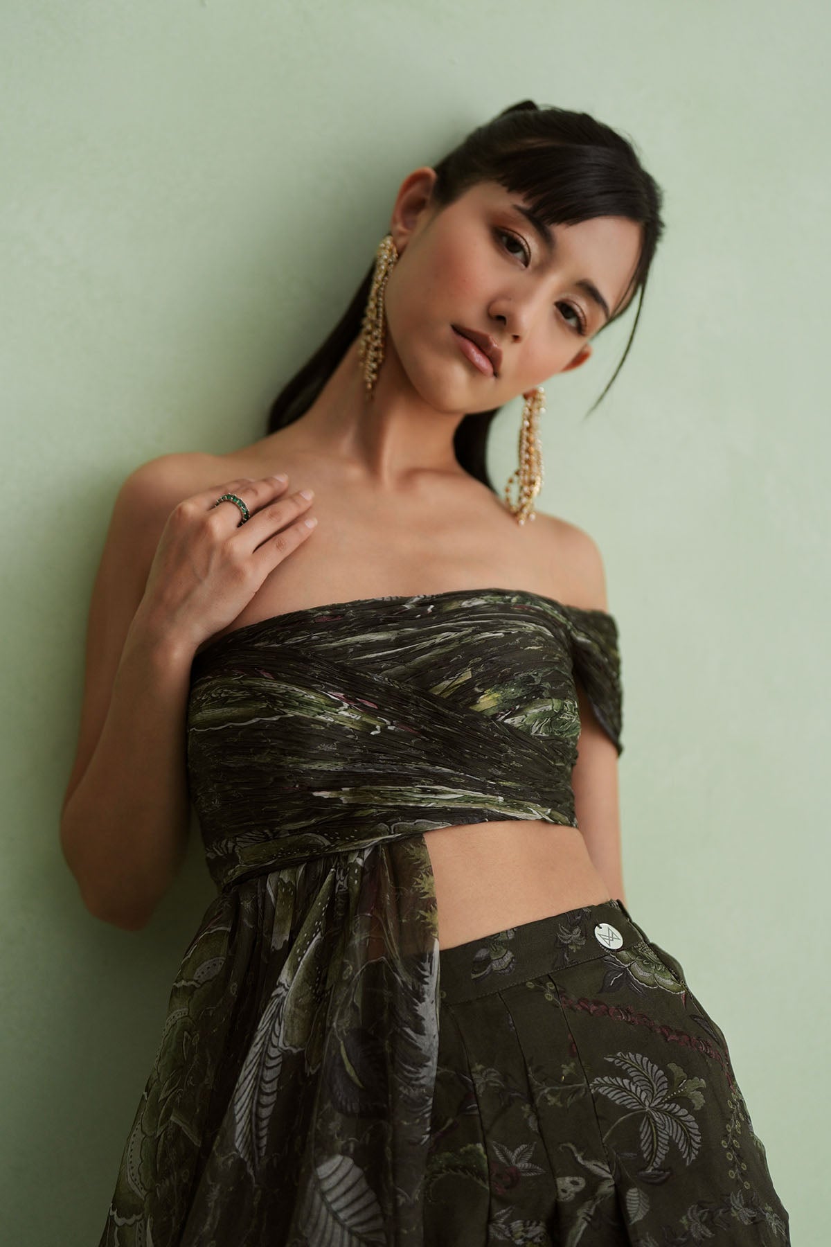 Omera Palazzo Set