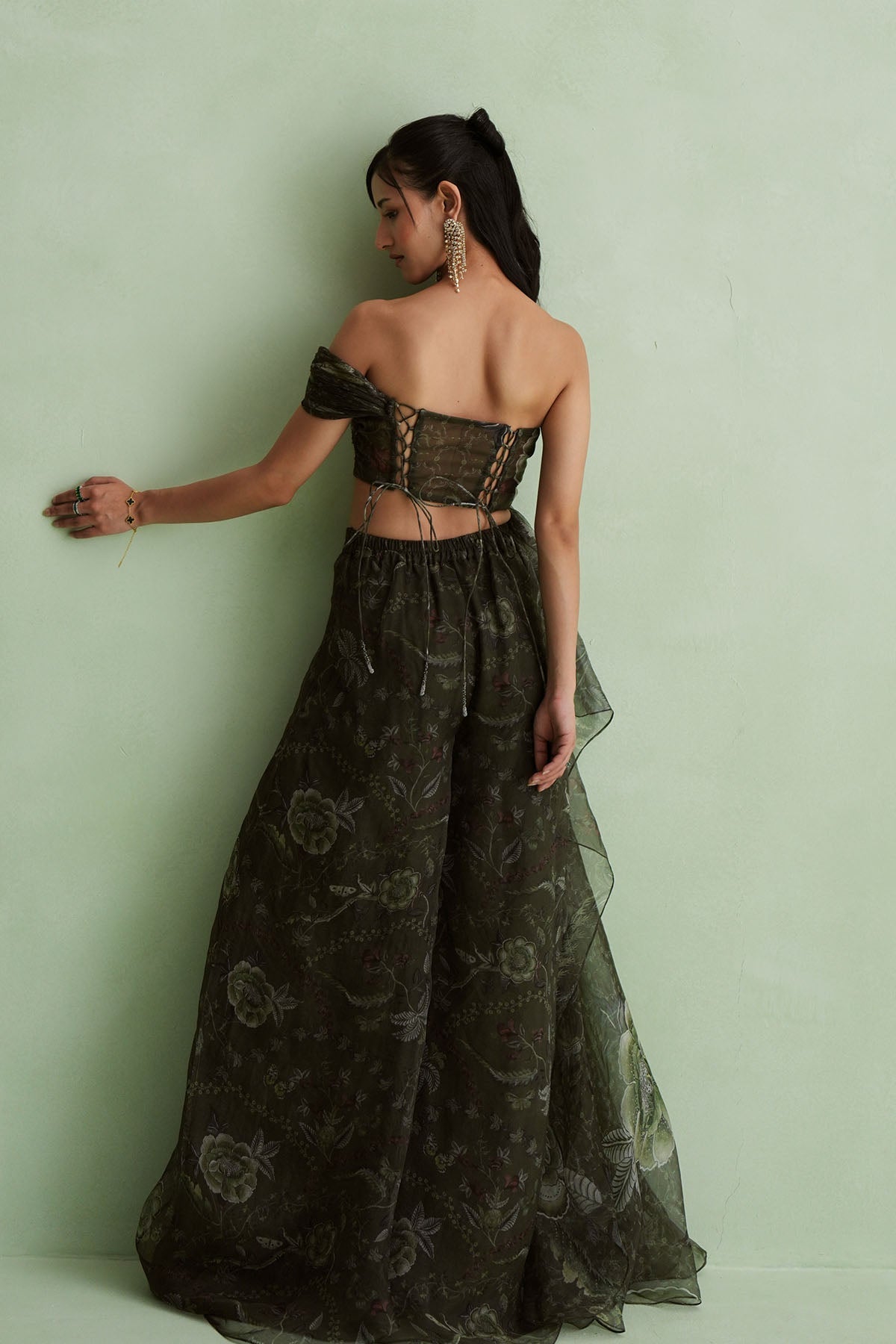 Omera Palazzo Set