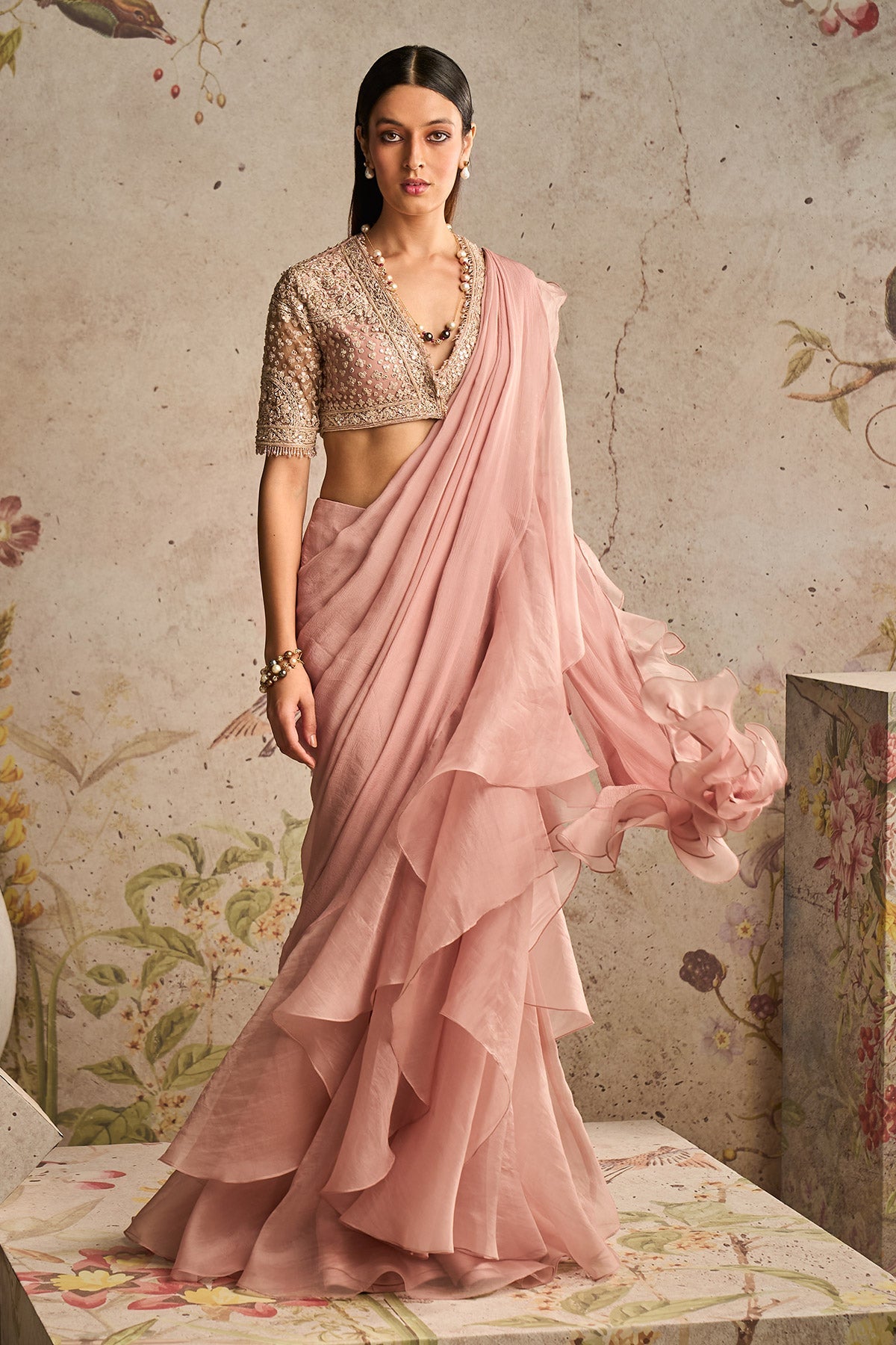 PAVITRA SAGAR IN BELLE SAREE SET