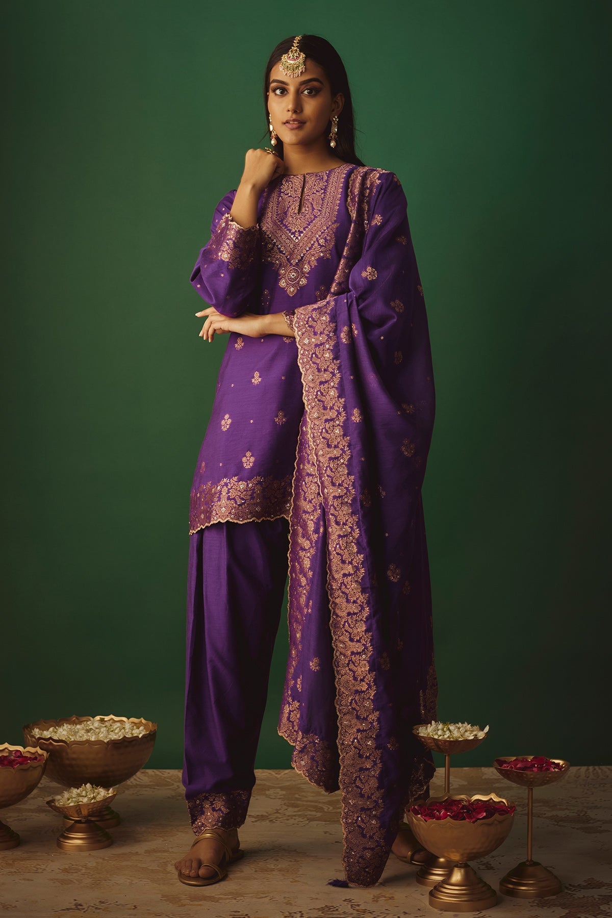 THE JAMUNI MAHENOOR SUIT