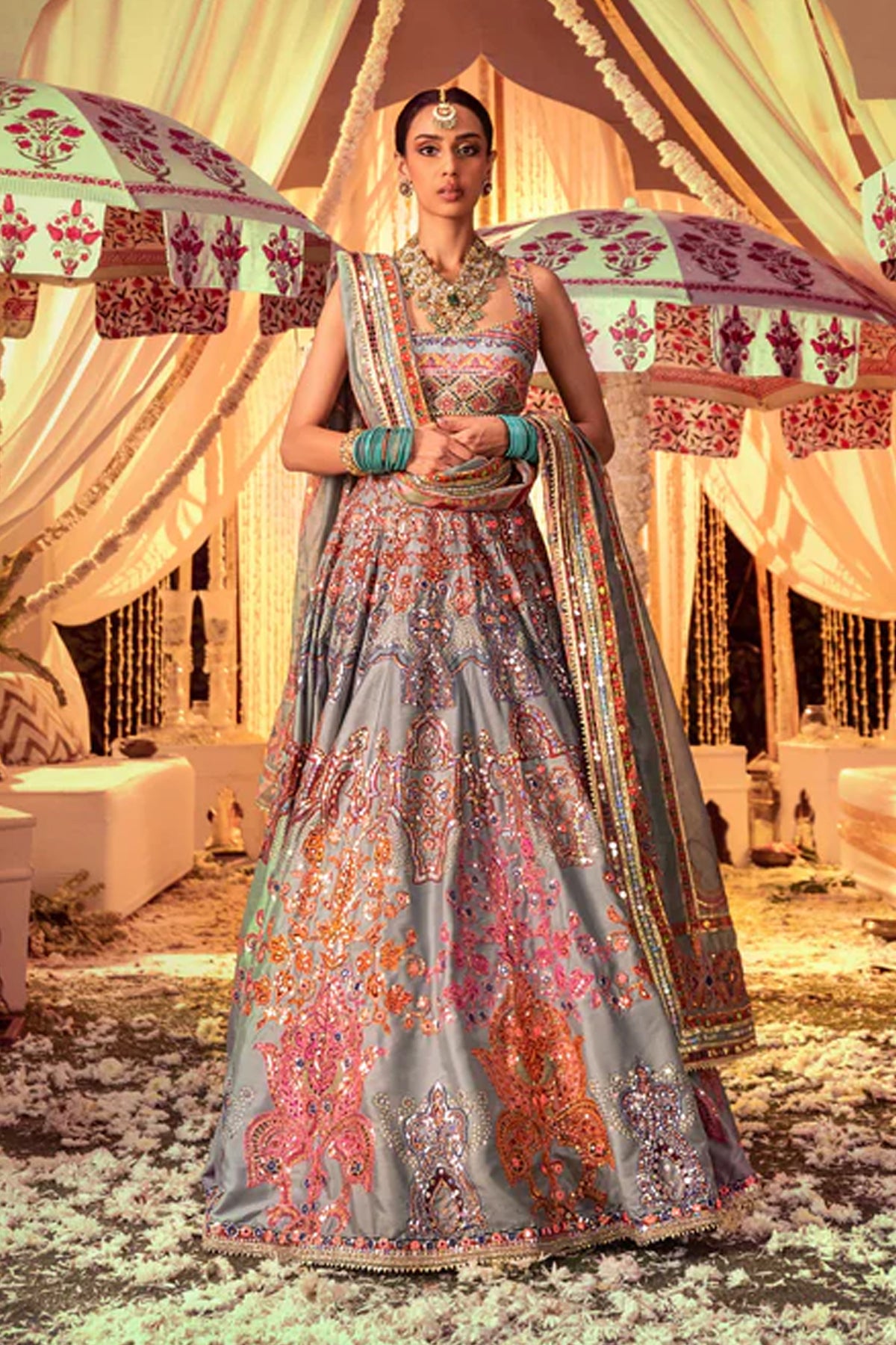 SHAHNAM LEHENGA SET