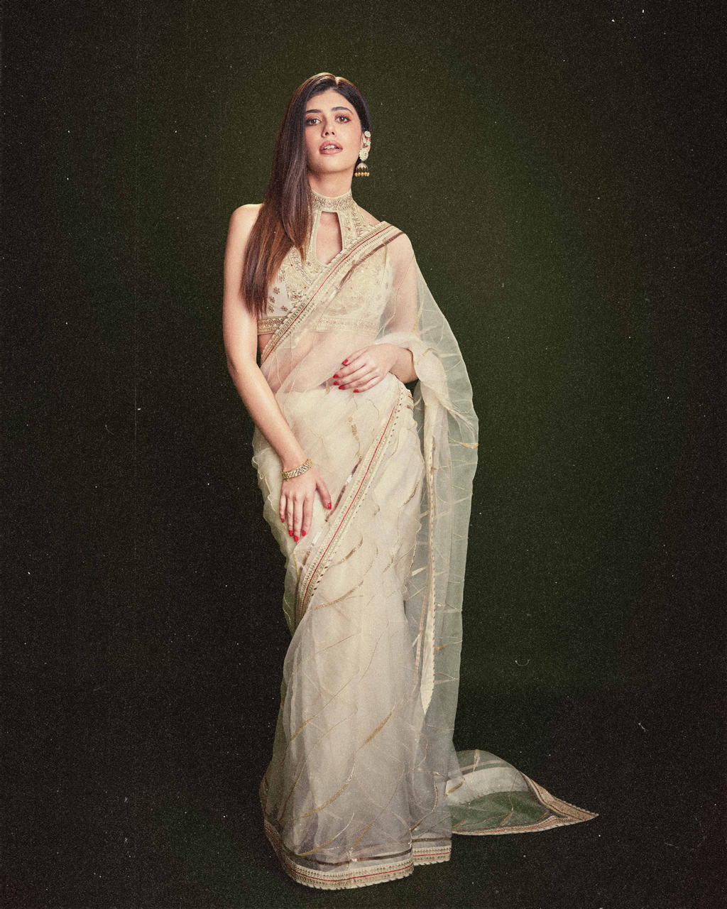 Sanjana Sanghi in Golconda Priyal saree set