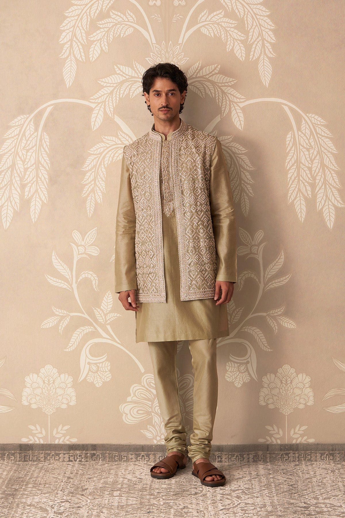 Riyasat
Kurta Bandi Set