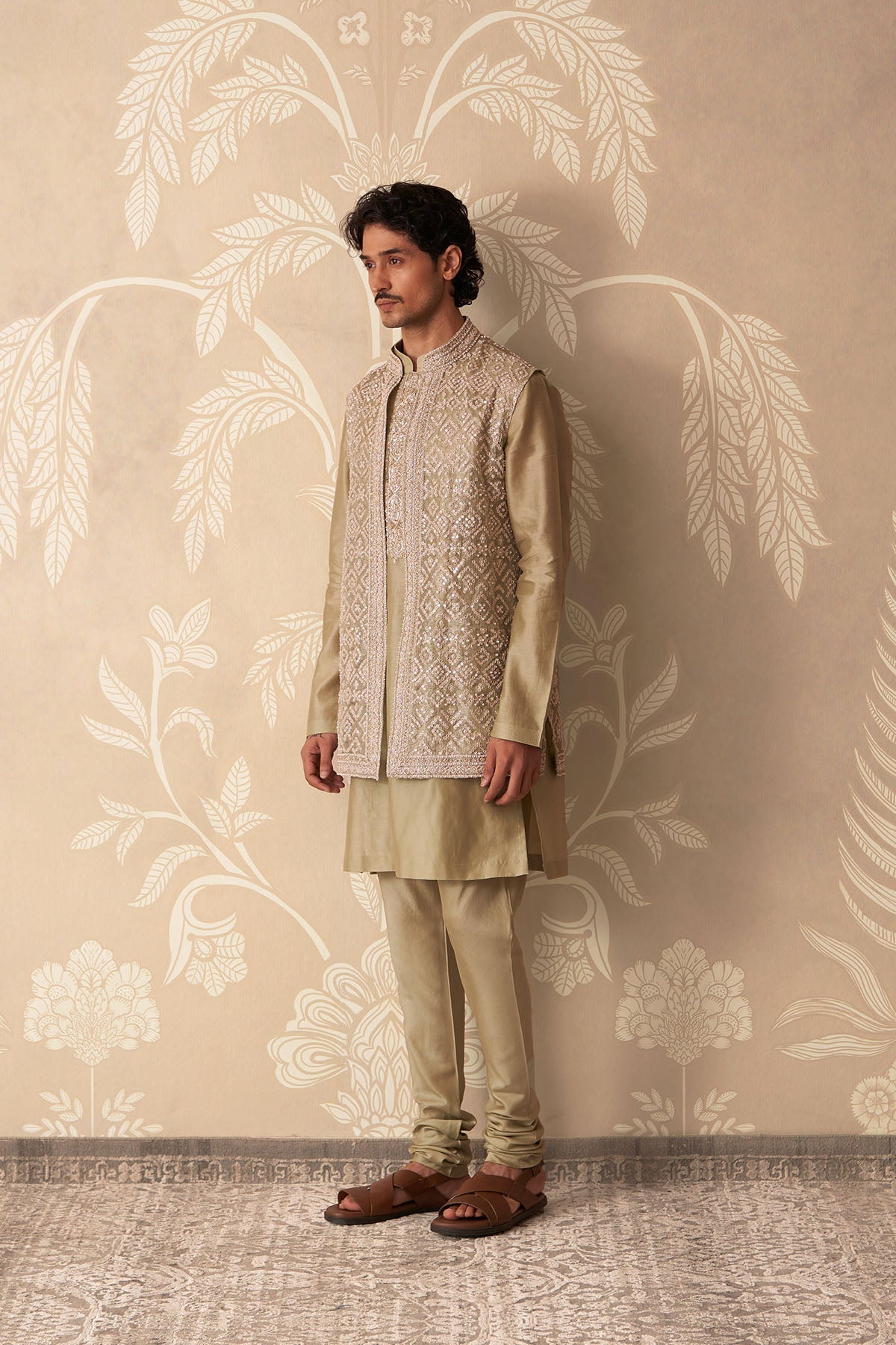 Riyasat
Kurta Bandi Set