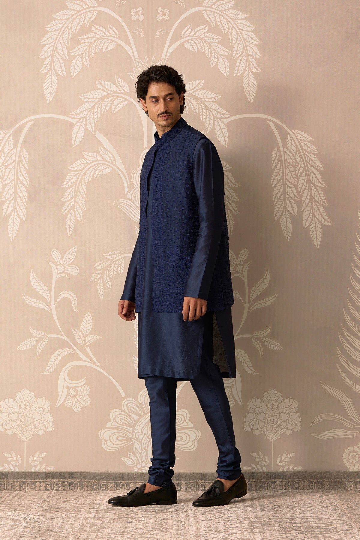 Neel
Kurta Bandi Set