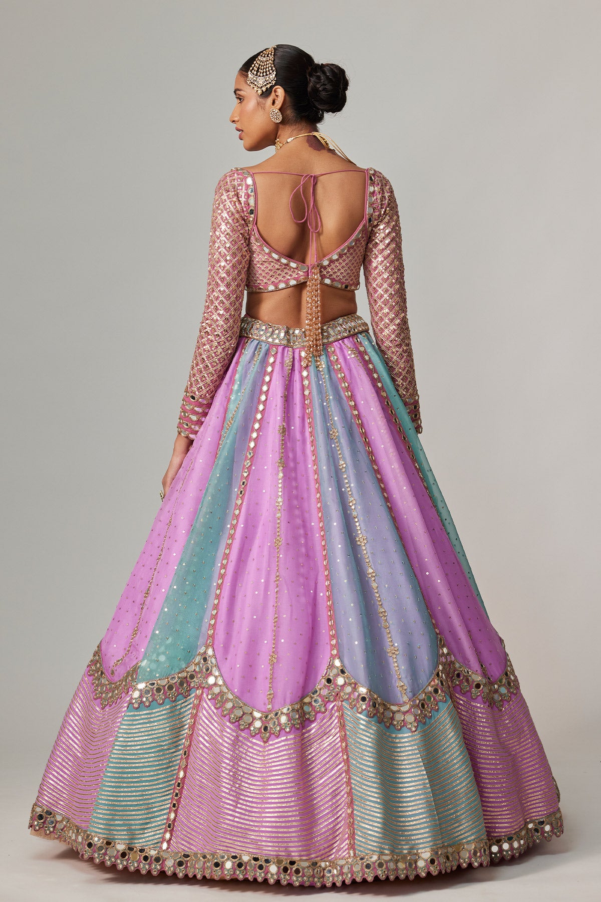 Mauve Multicolor Sequin Scattered Lehenga With Sweetheart Full Sleeve Blouse