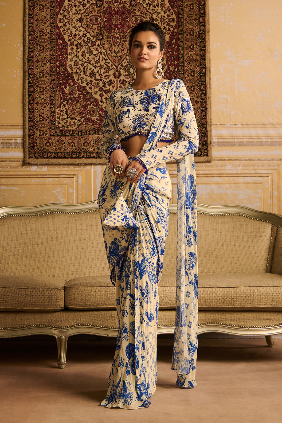 Blue highlighted blouse and dhoti saree set