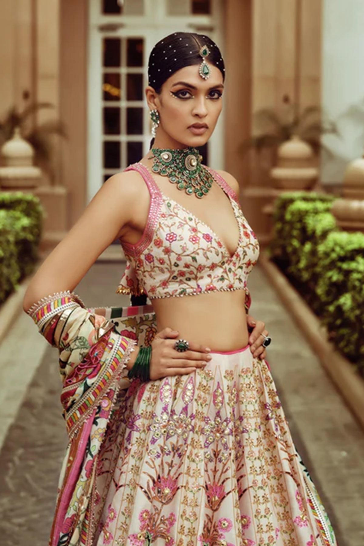 Zarf Lehenga