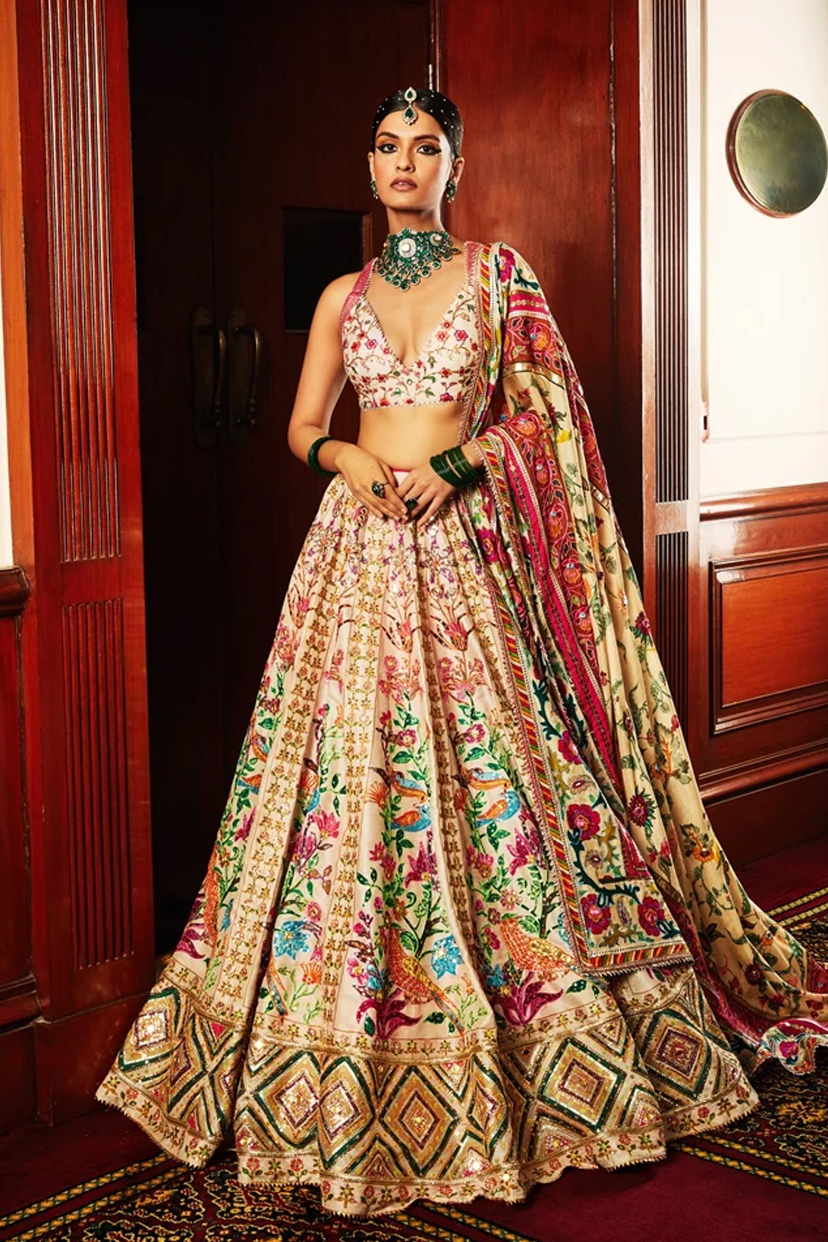 Zarf Lehenga