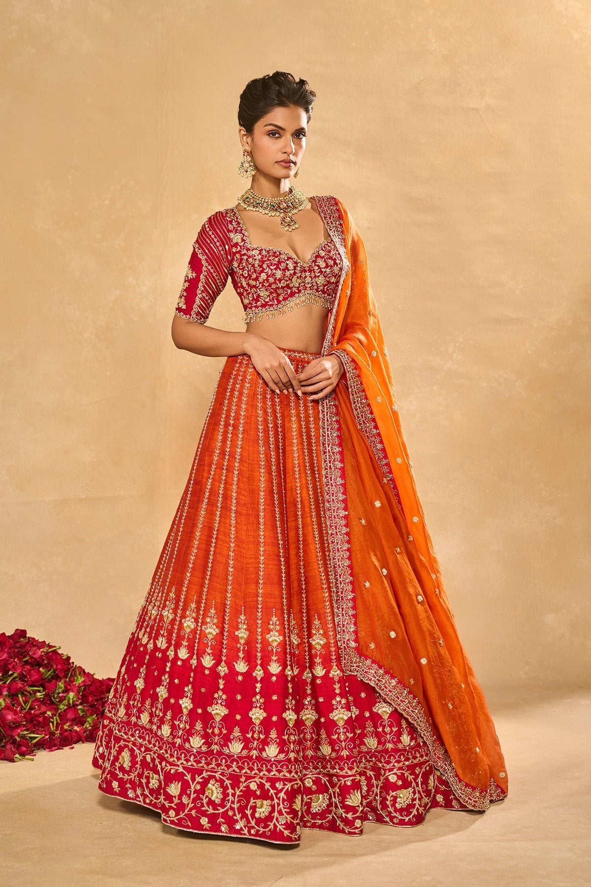 AARIANA LEHENGA