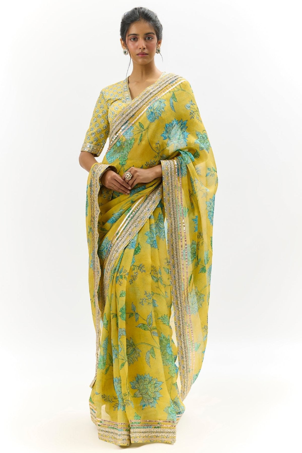Aavika Saree Set