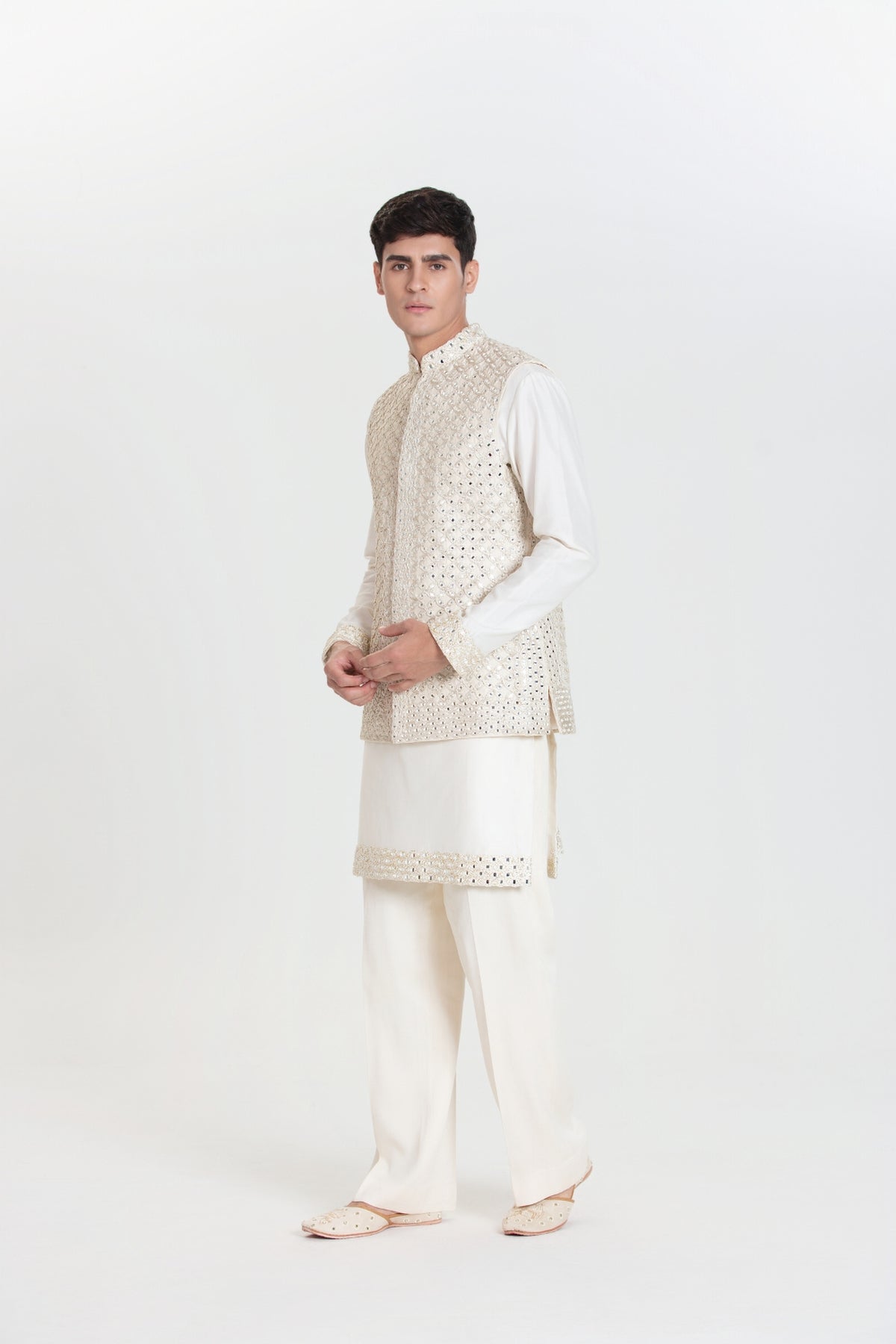 Ivory Mirror Trail Bundi Set