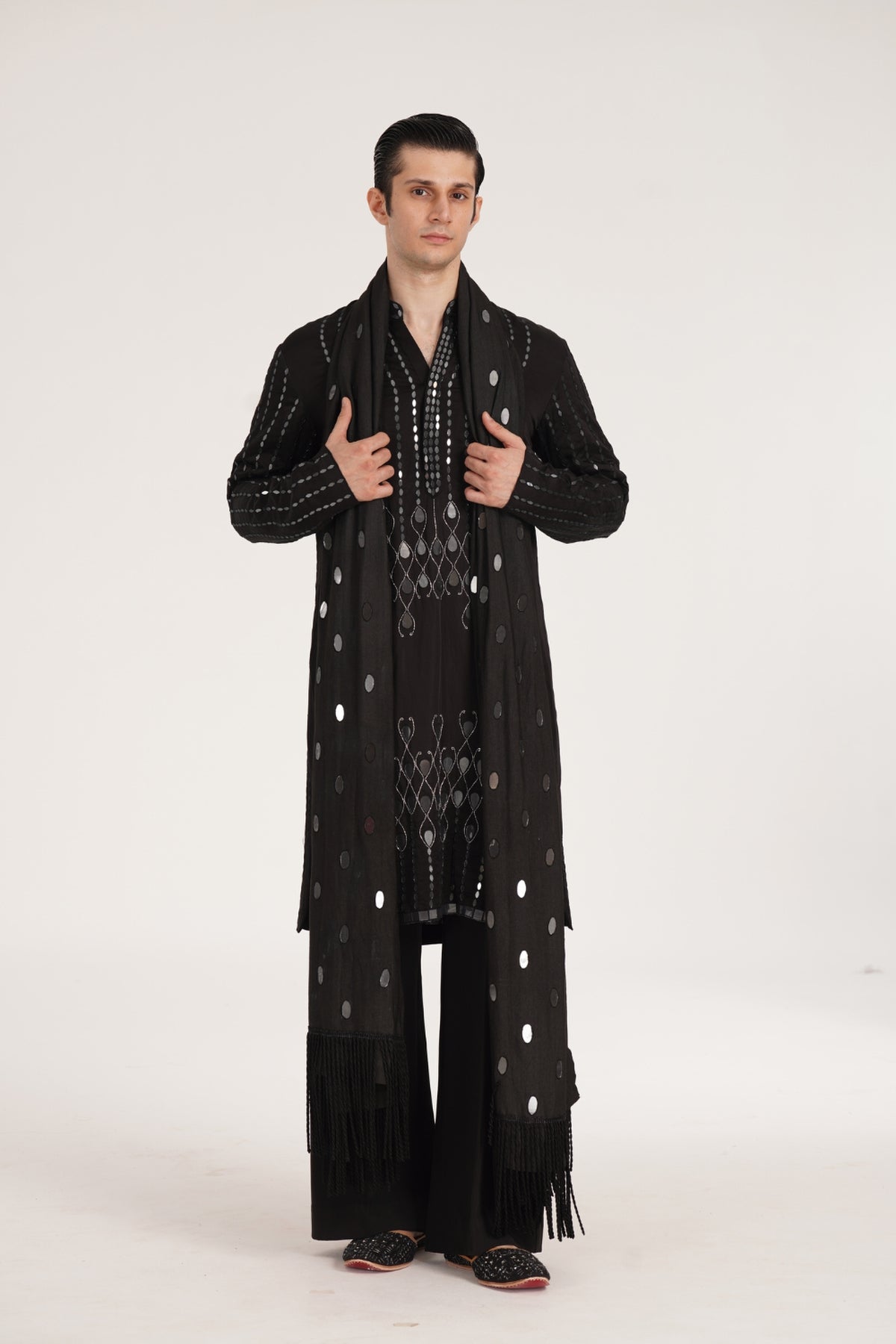 Kalbeliya Men's Black Kurta Set