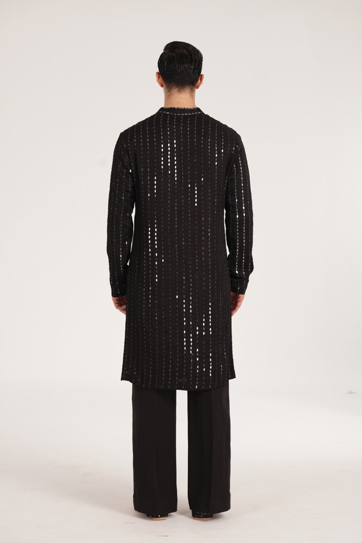 Kalbeliya Men's Black Kurta Set