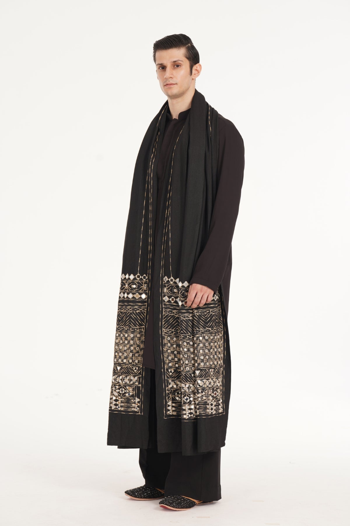 Kalbeliya Men's Black Kurta Set