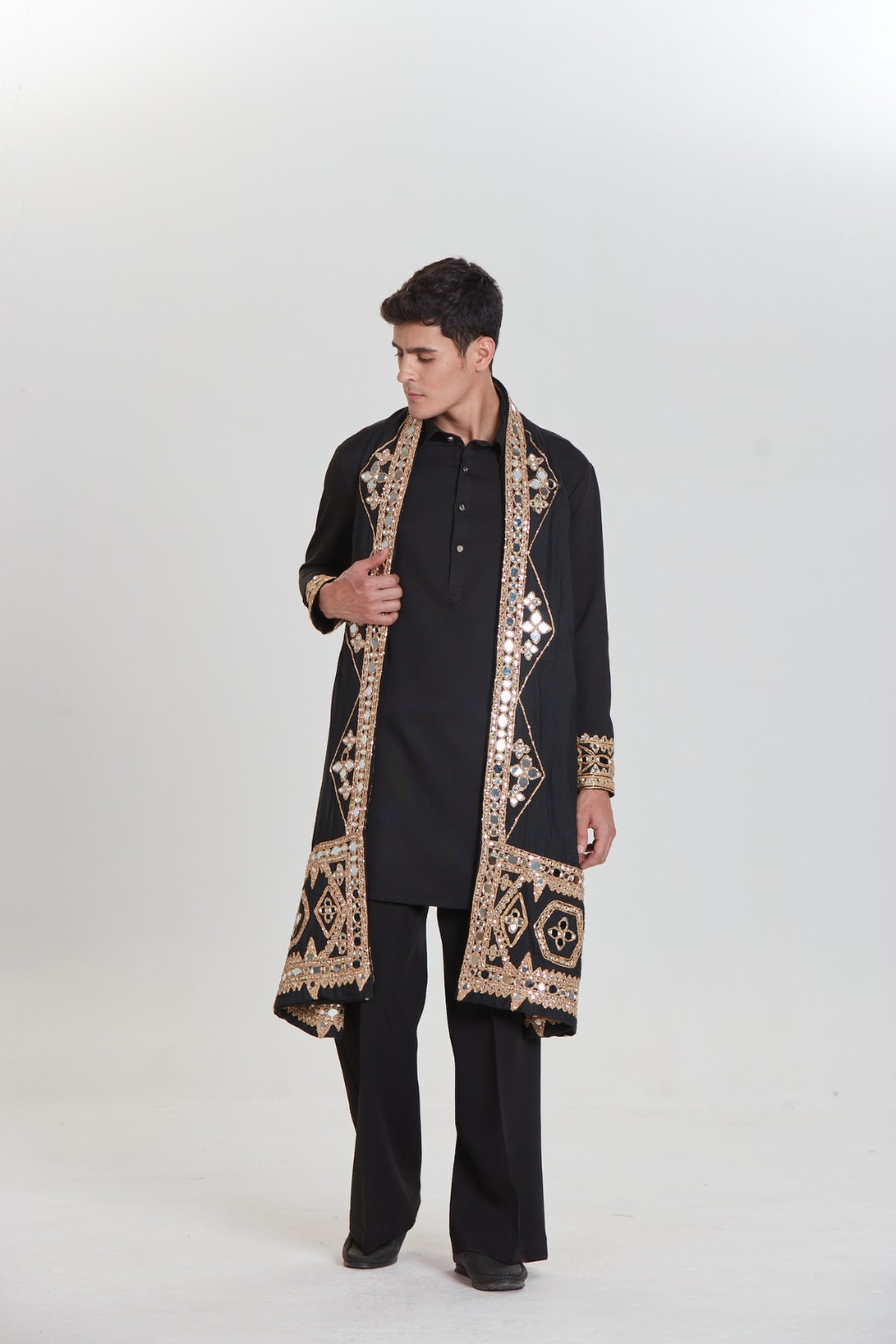 Kalbeliya Men's Black Kurta Set