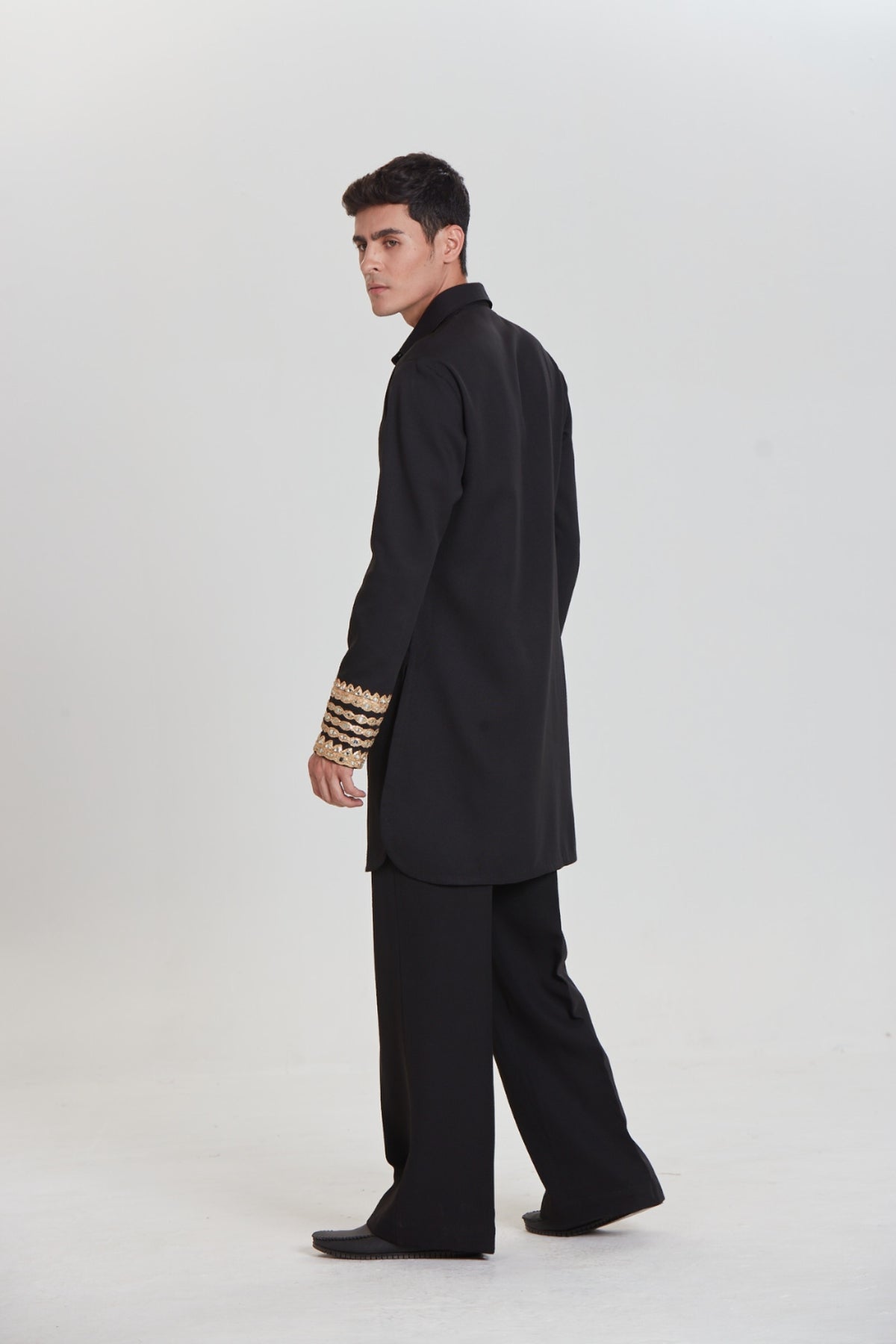 Kalbeliya Men's Black Kurta Set