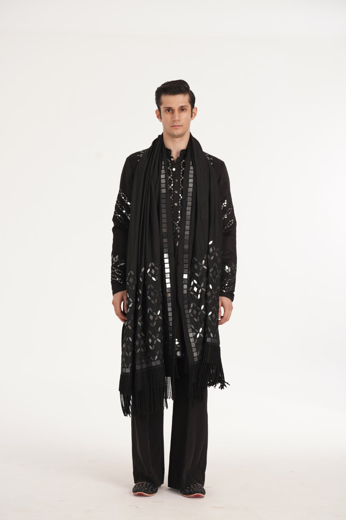 Kalbeliya Men's Black Kurta Set