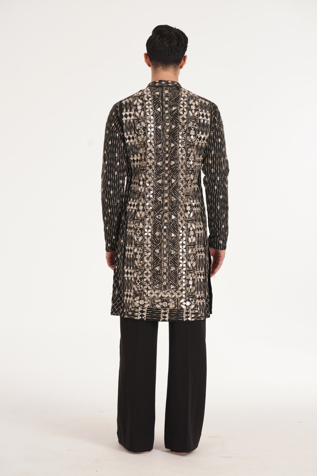 Kalbeliya Men's Black Kurta Set
