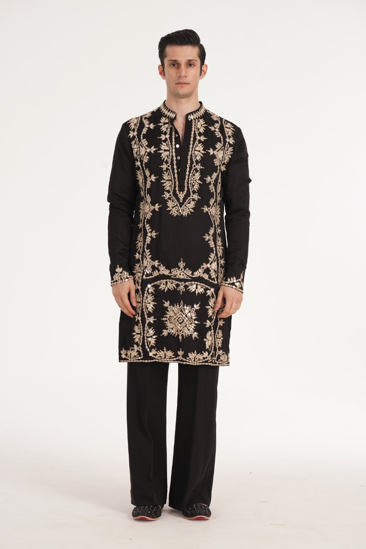 Kalbeliya Men's Black Kurta Set