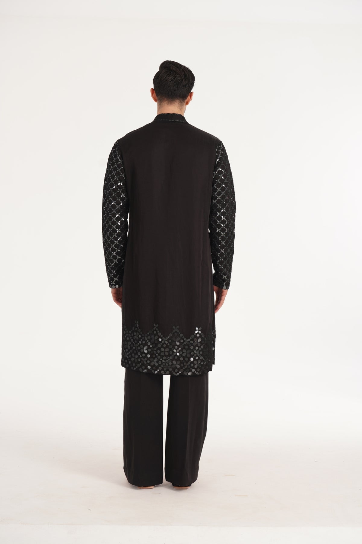 Kalbeliya Men's Black Kurta Set