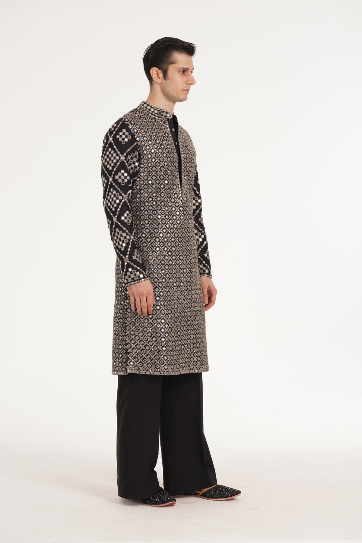 Kalbeliya Men's Black Kurta Set