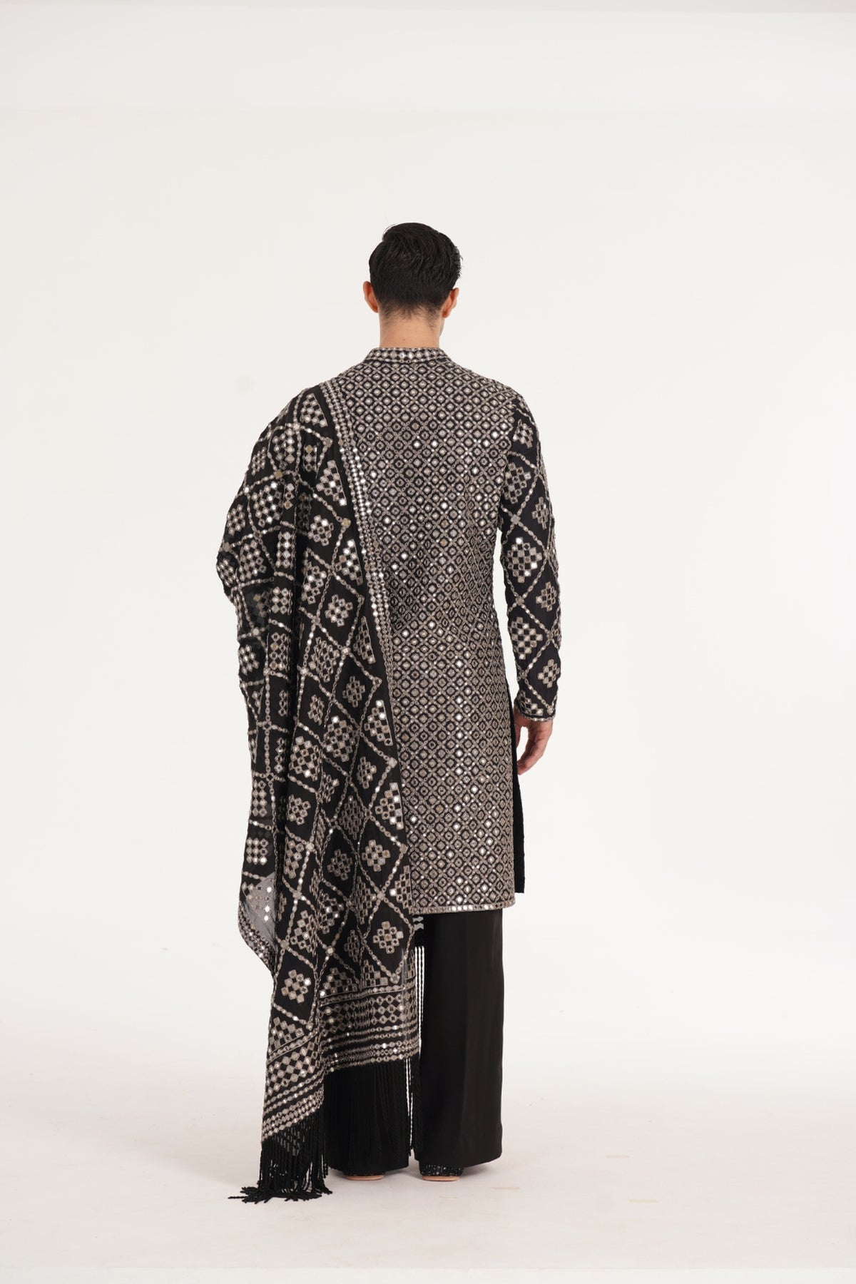 Kalbeliya Men's Black Kurta Set
