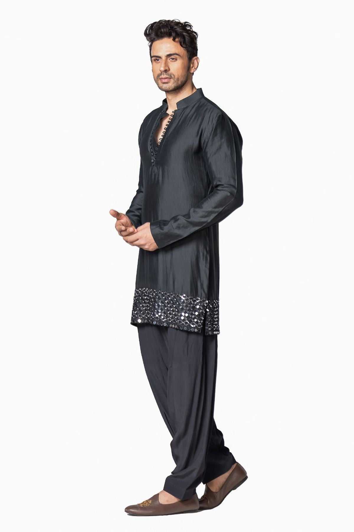 Black heavy chanderi kurta