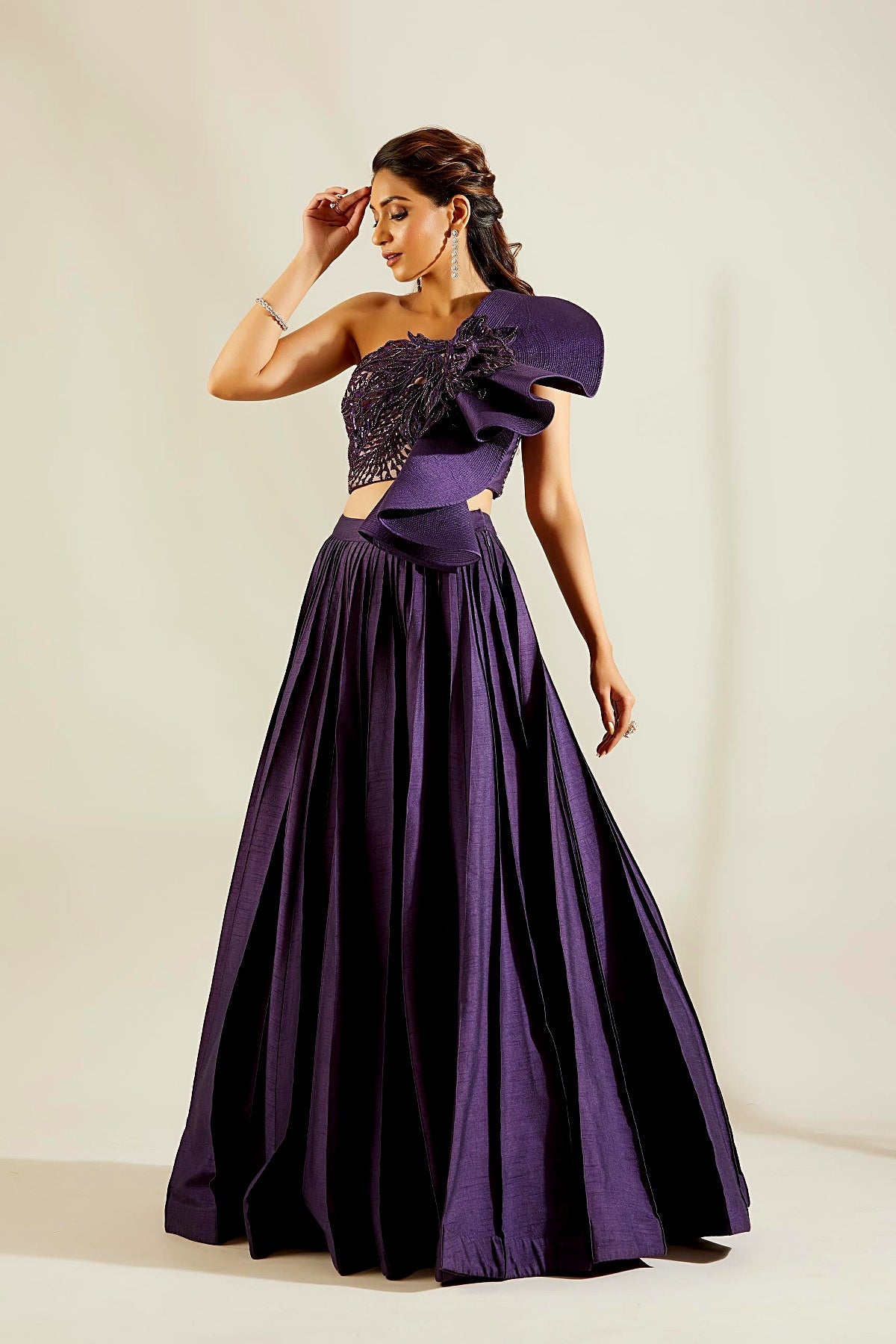 Flap Leaf Blouse with Pin Tuck Skirt
