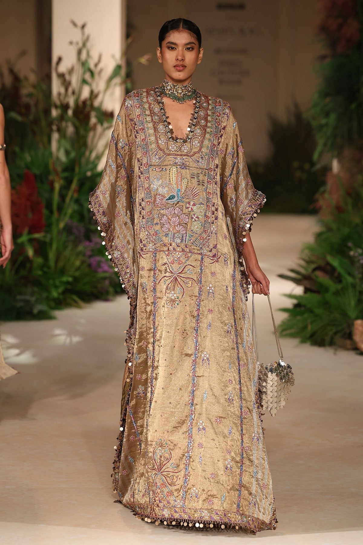 Glowmuse - golden Banarasi Tissue Brocade Kaftan