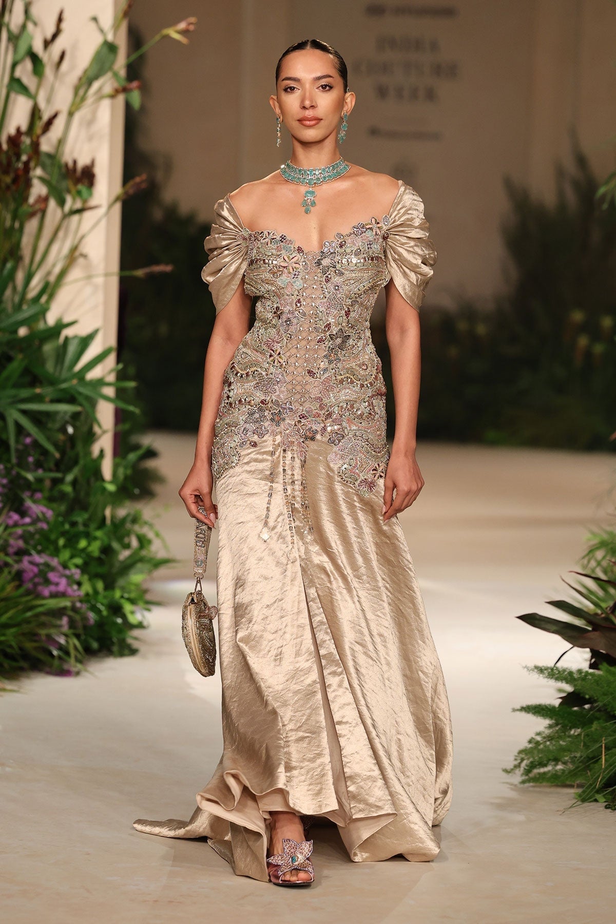 Lustrelight - light gold Banarasi Tissue Brocade gown