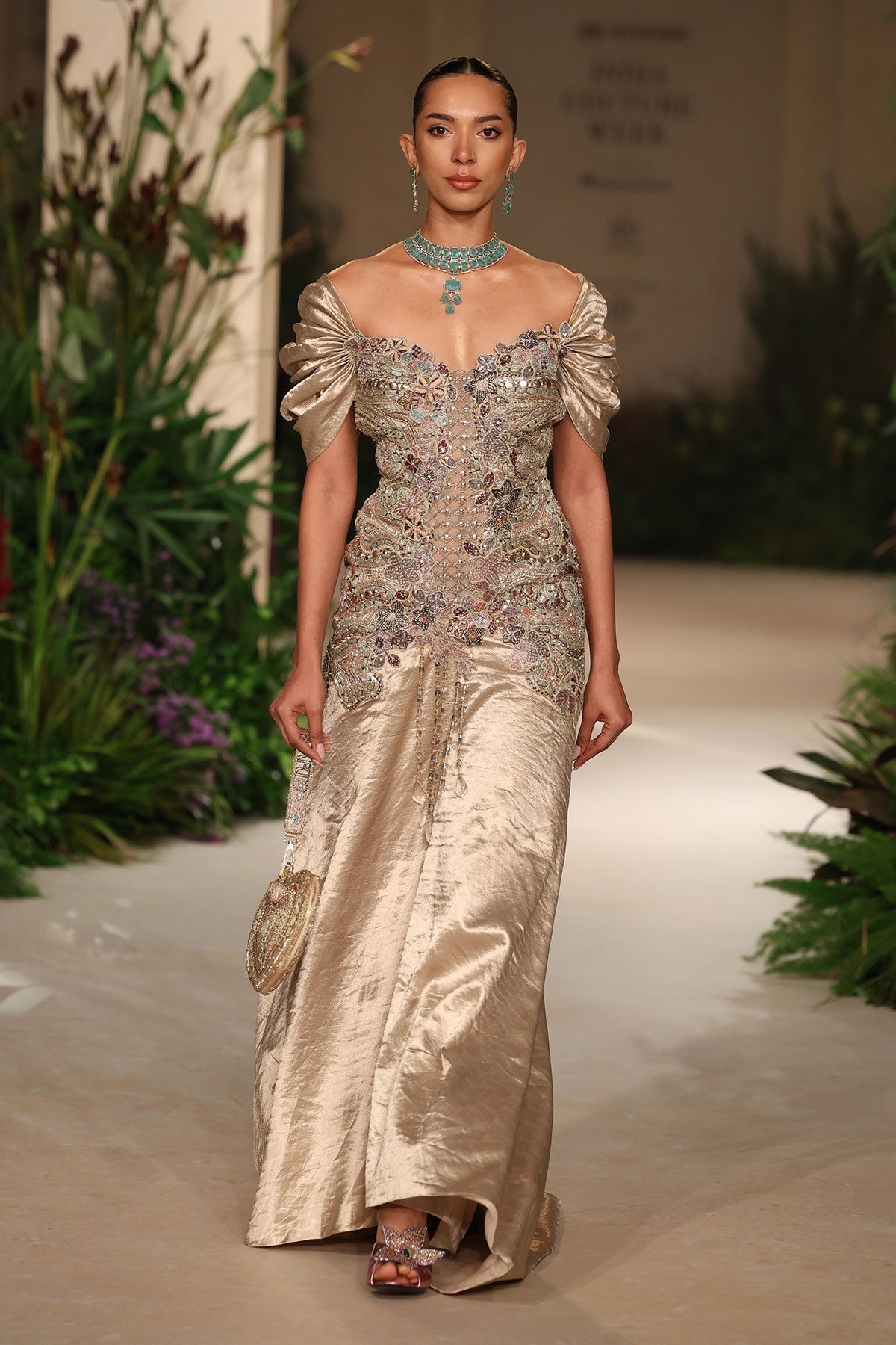 Lustrelight - light gold Banarasi Tissue Brocade gown