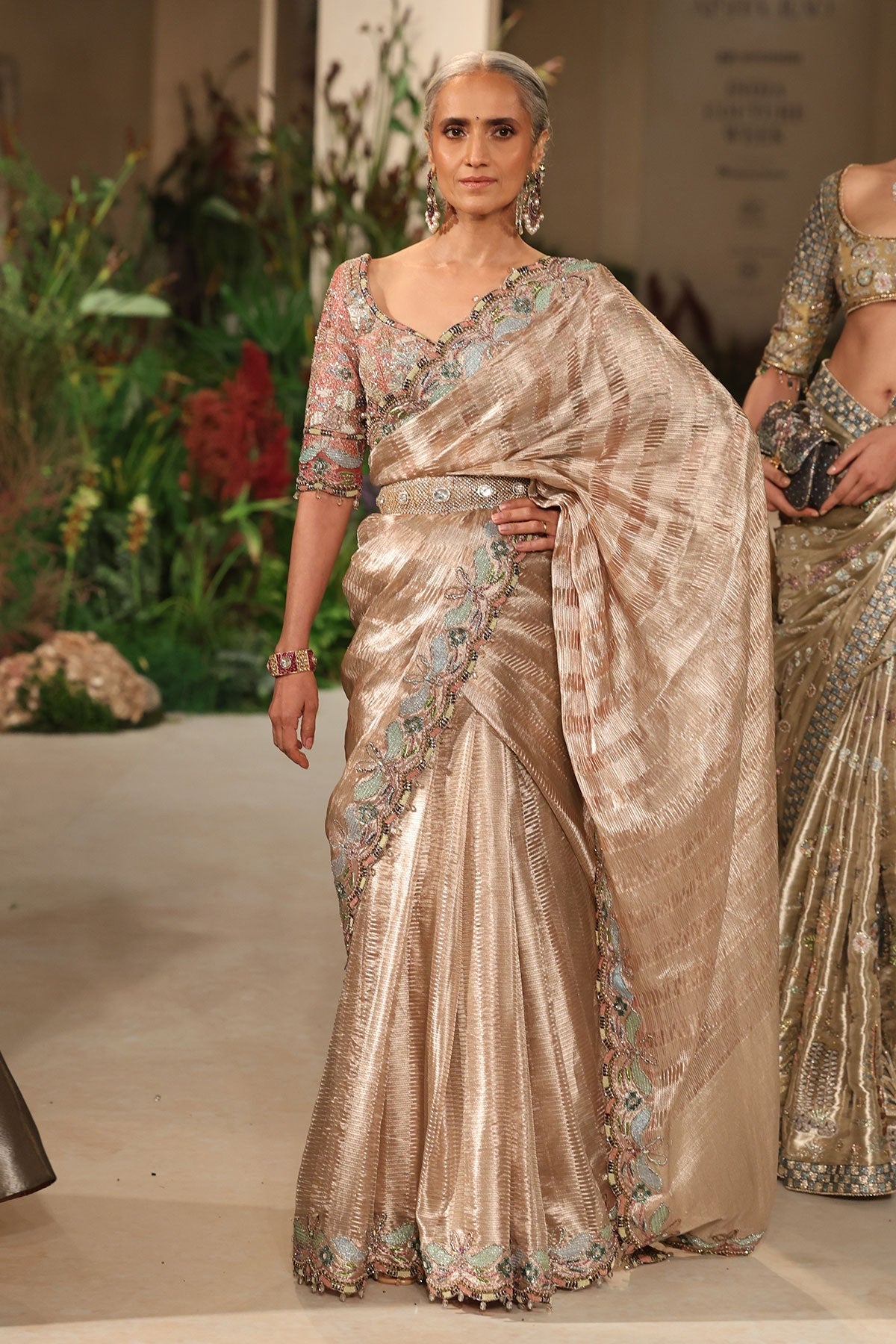Joybloom - champage Banarasi tissue brocade saree