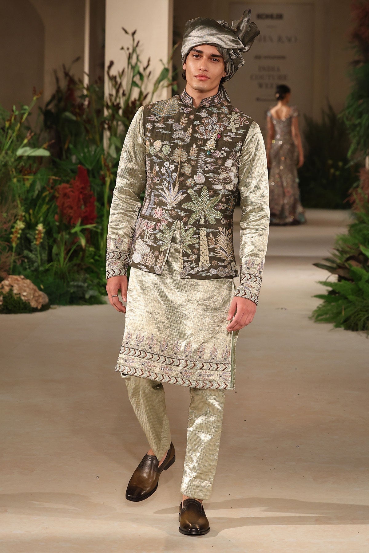 Brightheart - lush green - mint Embellished bundi