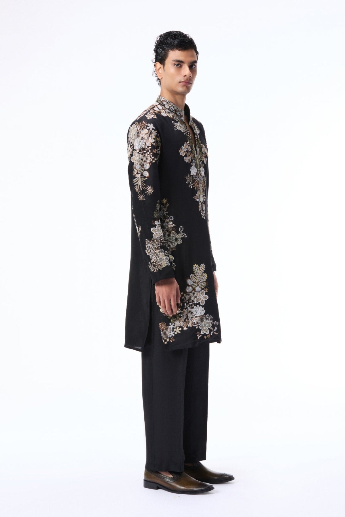 Emberwhim - Black dupion silk heavy kurta