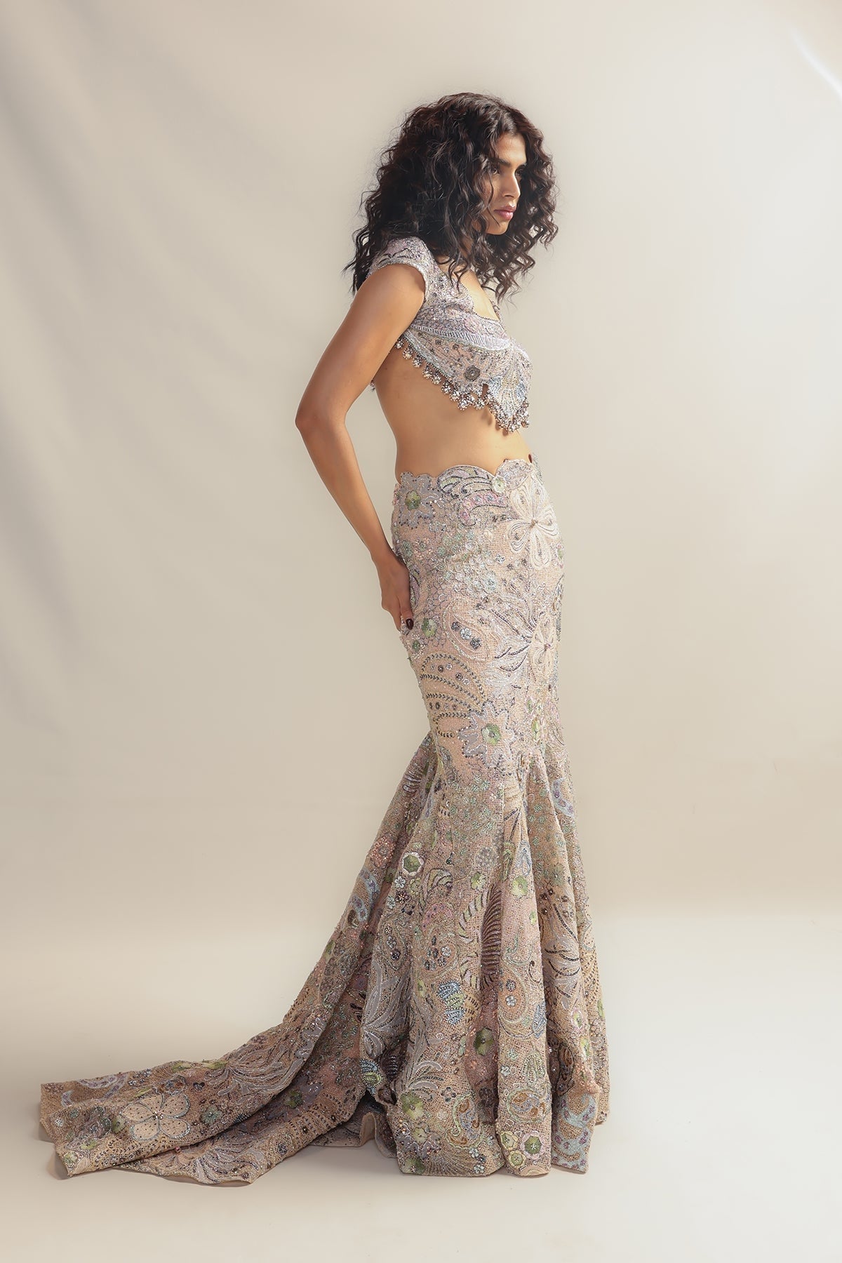 Interveil - ivory baby pink mesh mermaid lehenga