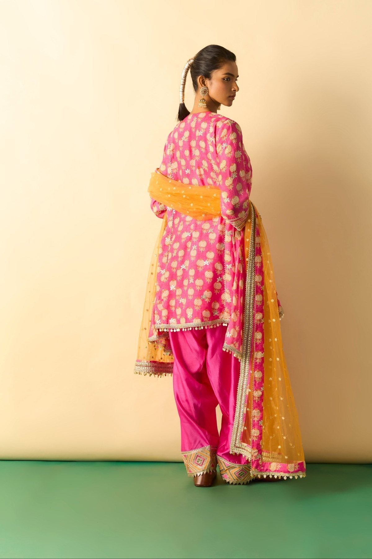 Anvi Farshi Set