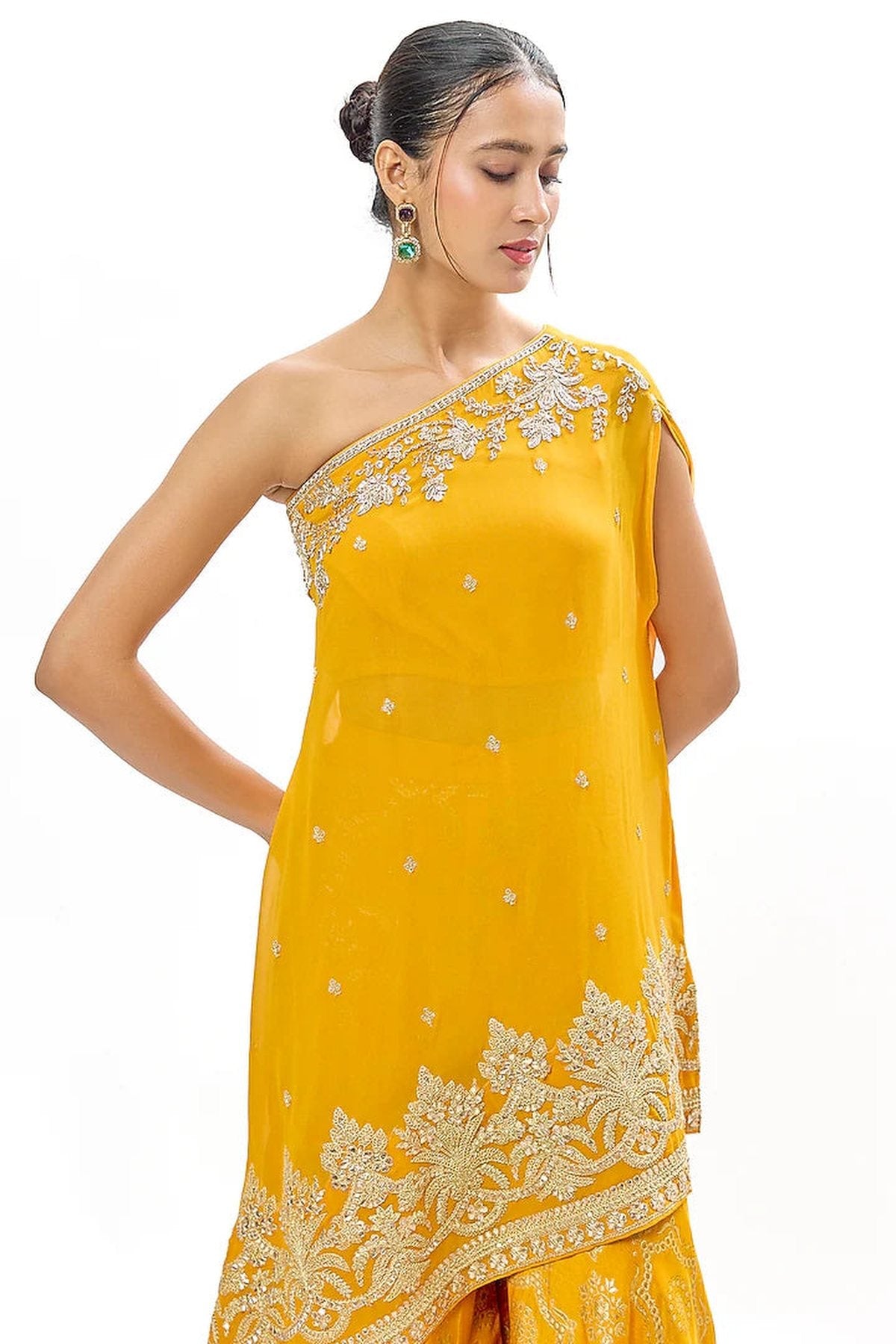 Areesha One Shoulder Set