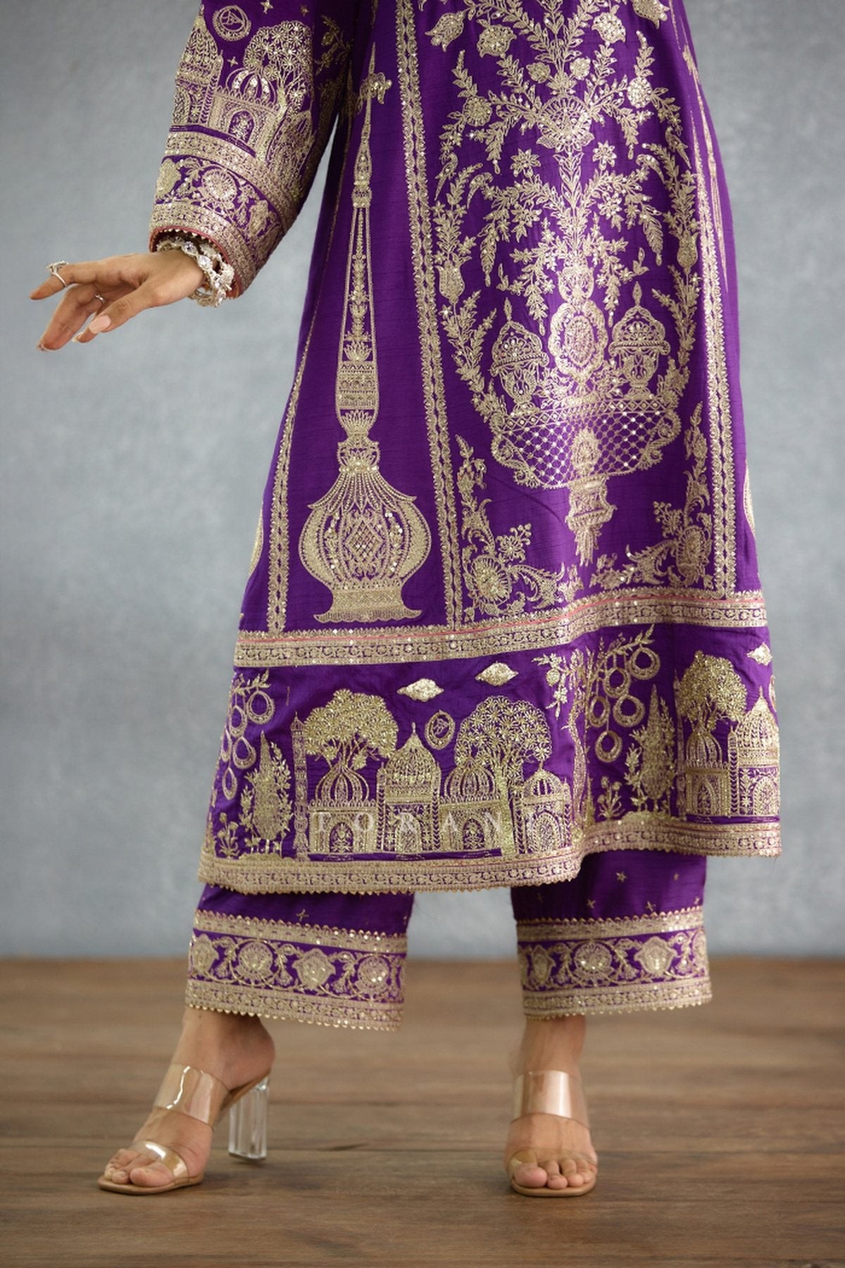 Banafsha Aqeela Kurta Set