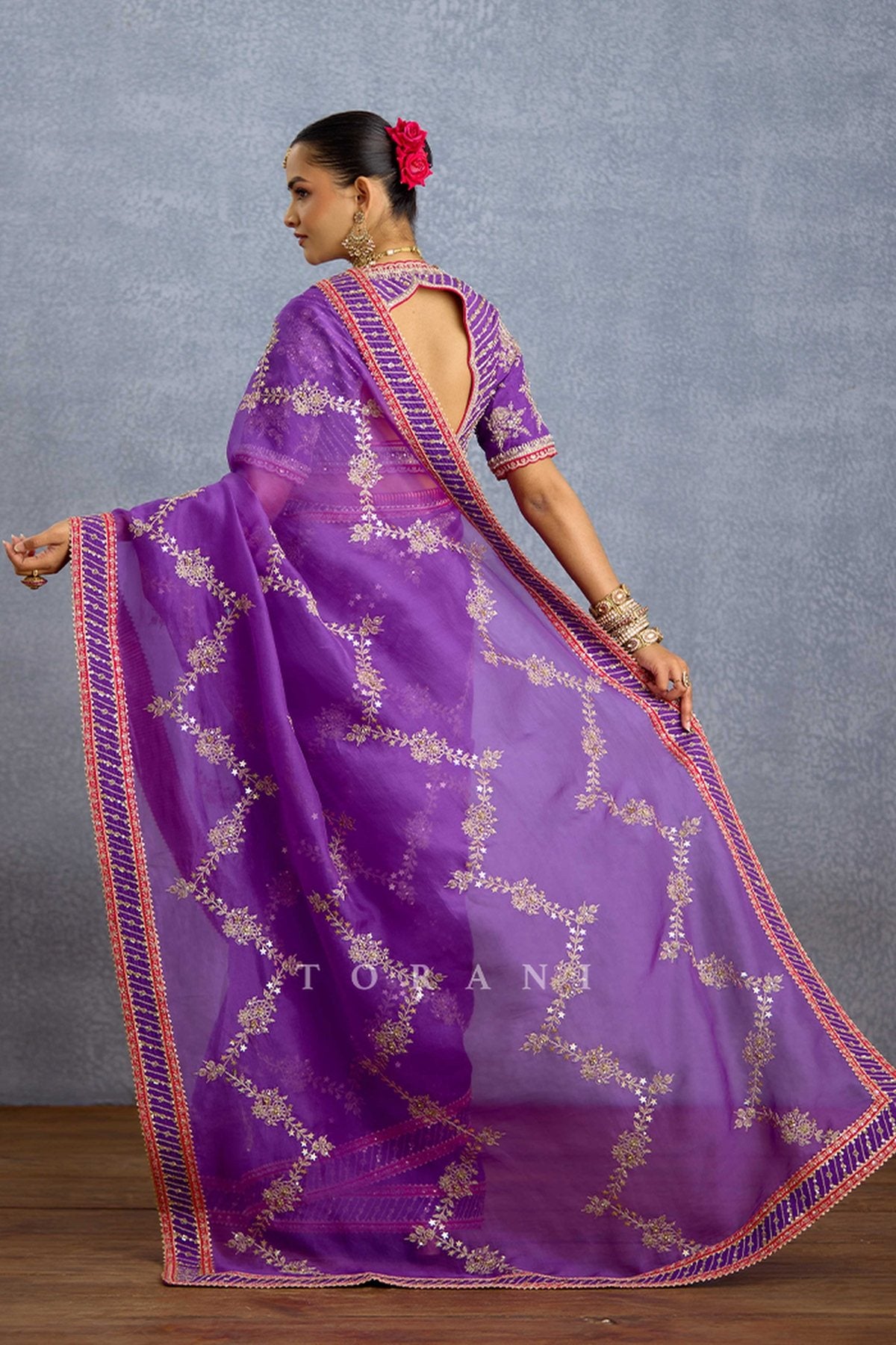 Banafsha Zareen Dastoor Saree