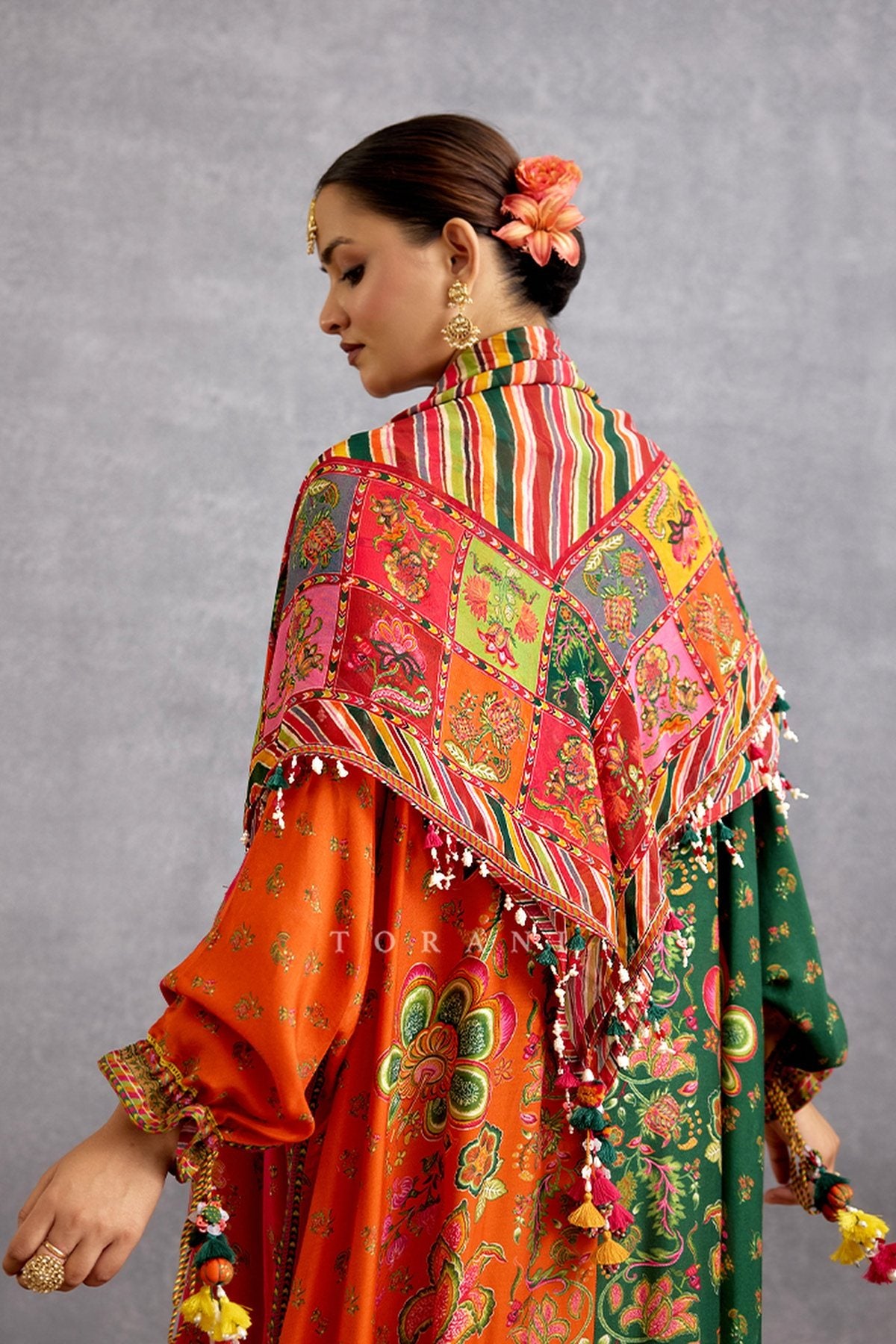 Chitrangi Anura Scarf