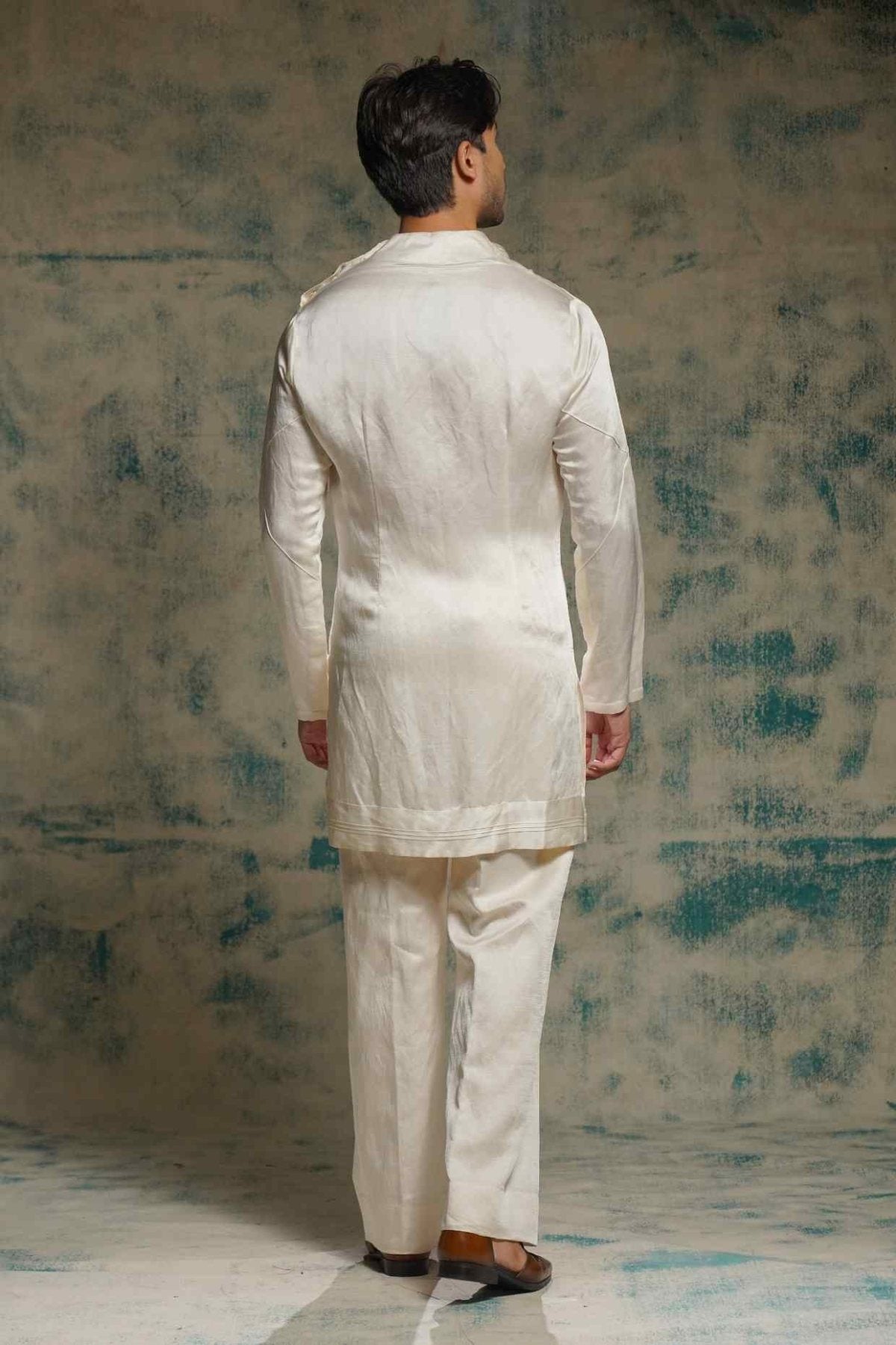 CLASSIC COWL NECK KURTA SET