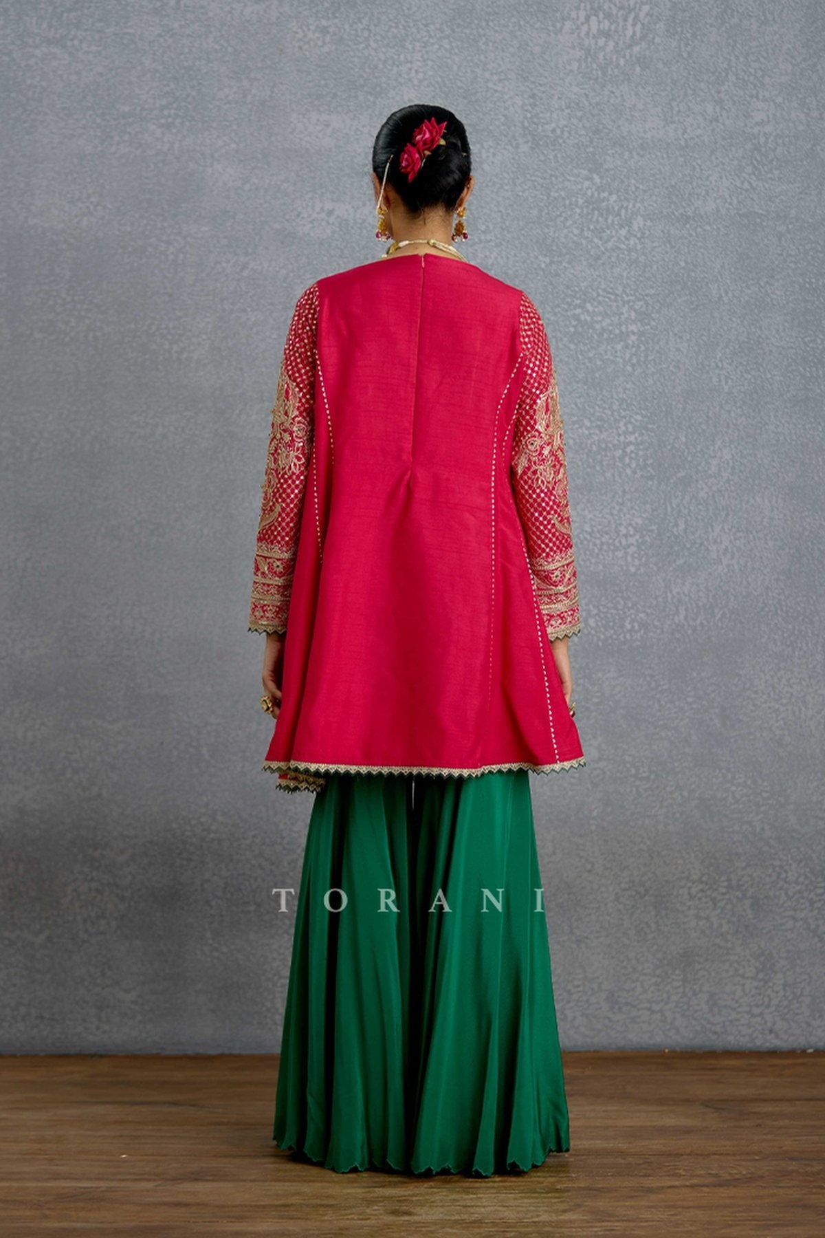 Dilkash Zamrud Sharara Set