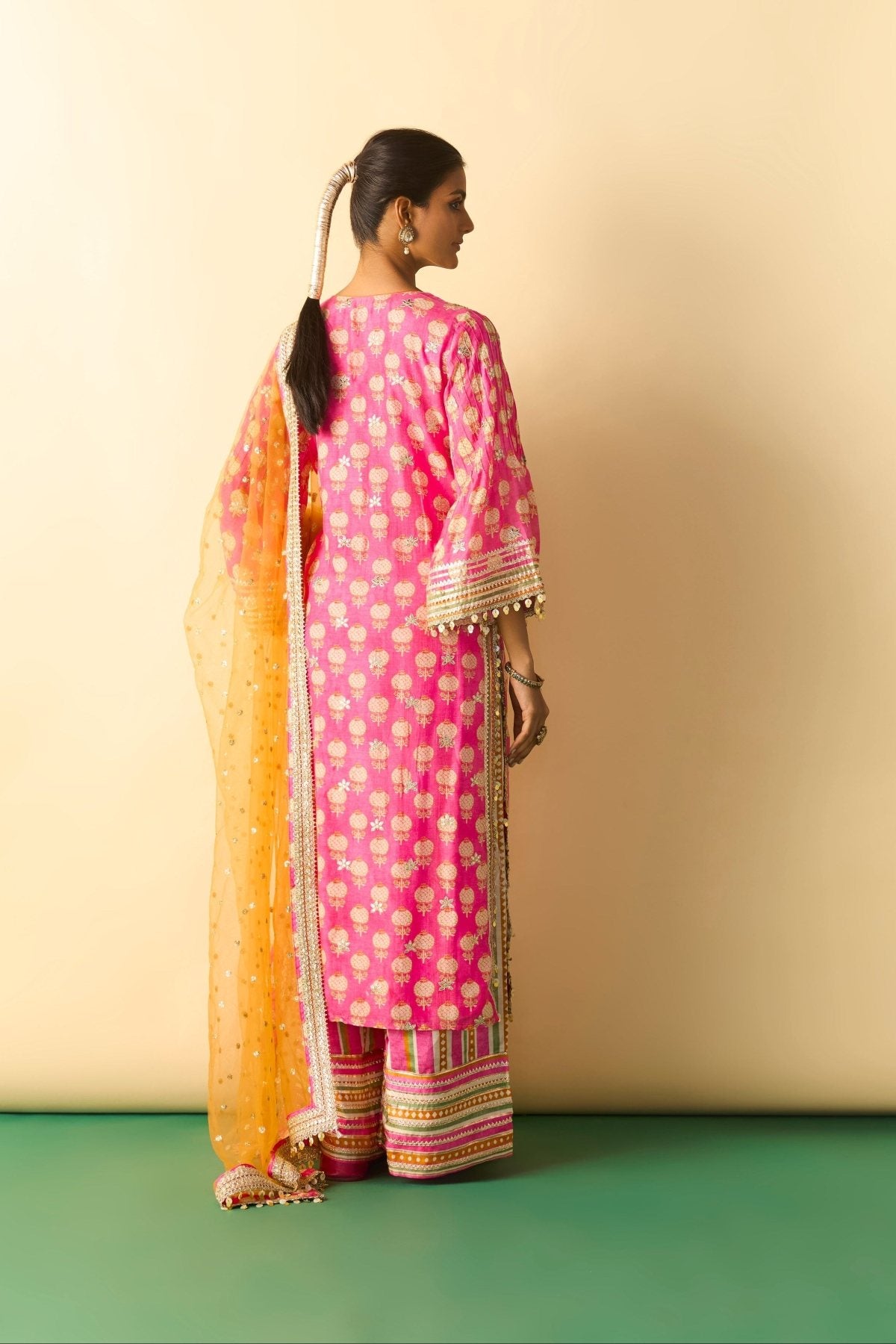 Dwiti Kurta Set