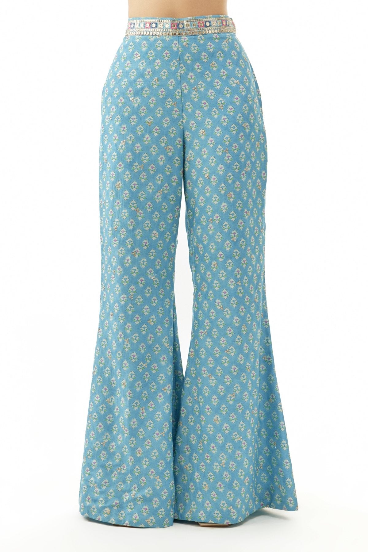 Gunjan Pant Set