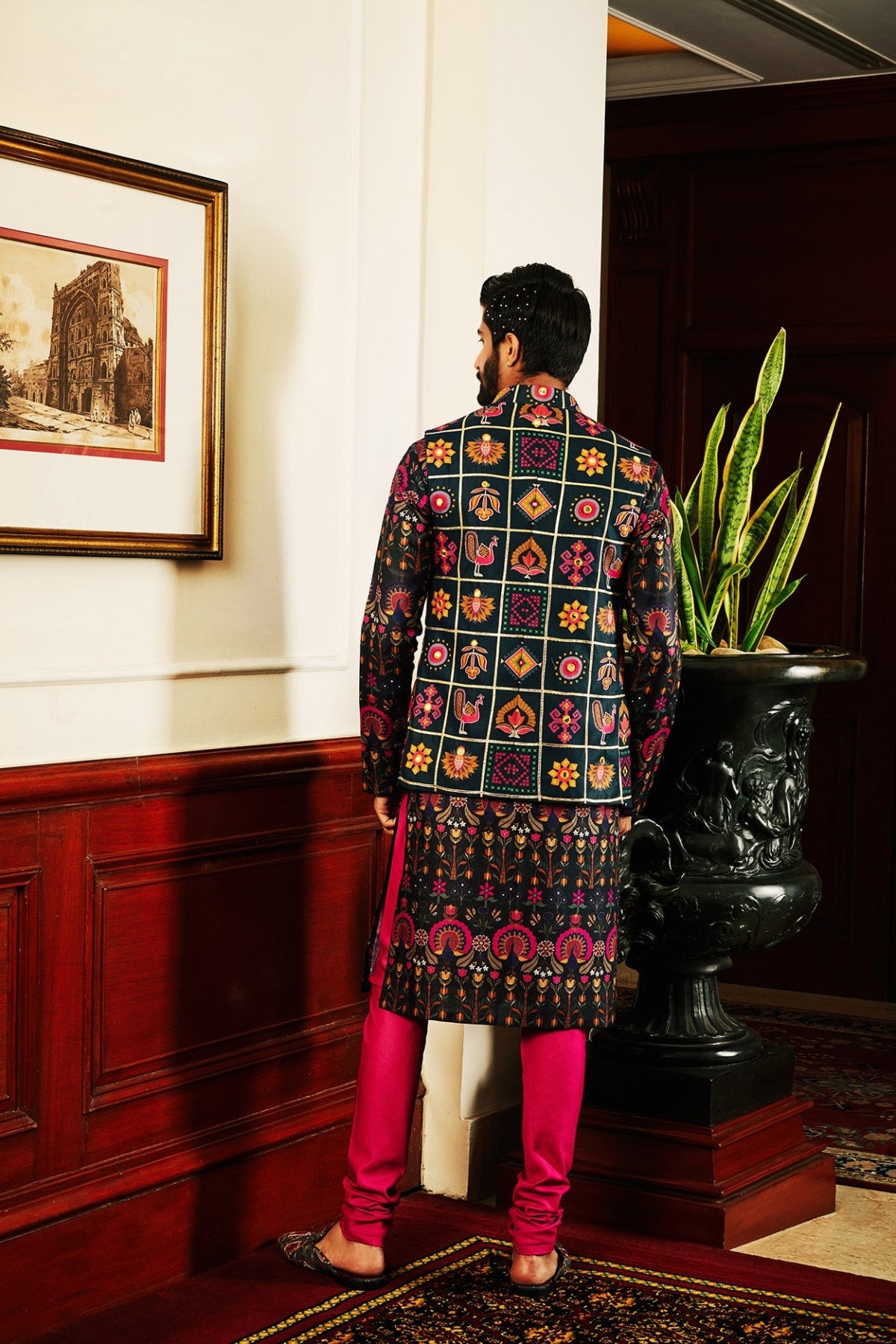Hamdan Kurta And Jacket Set