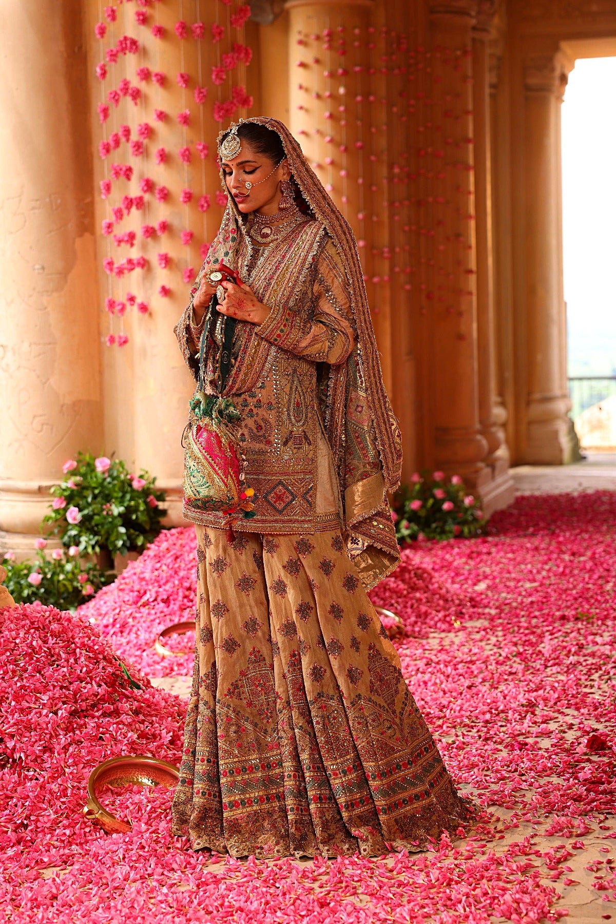 CINNAMON GOLD SHARARA SET