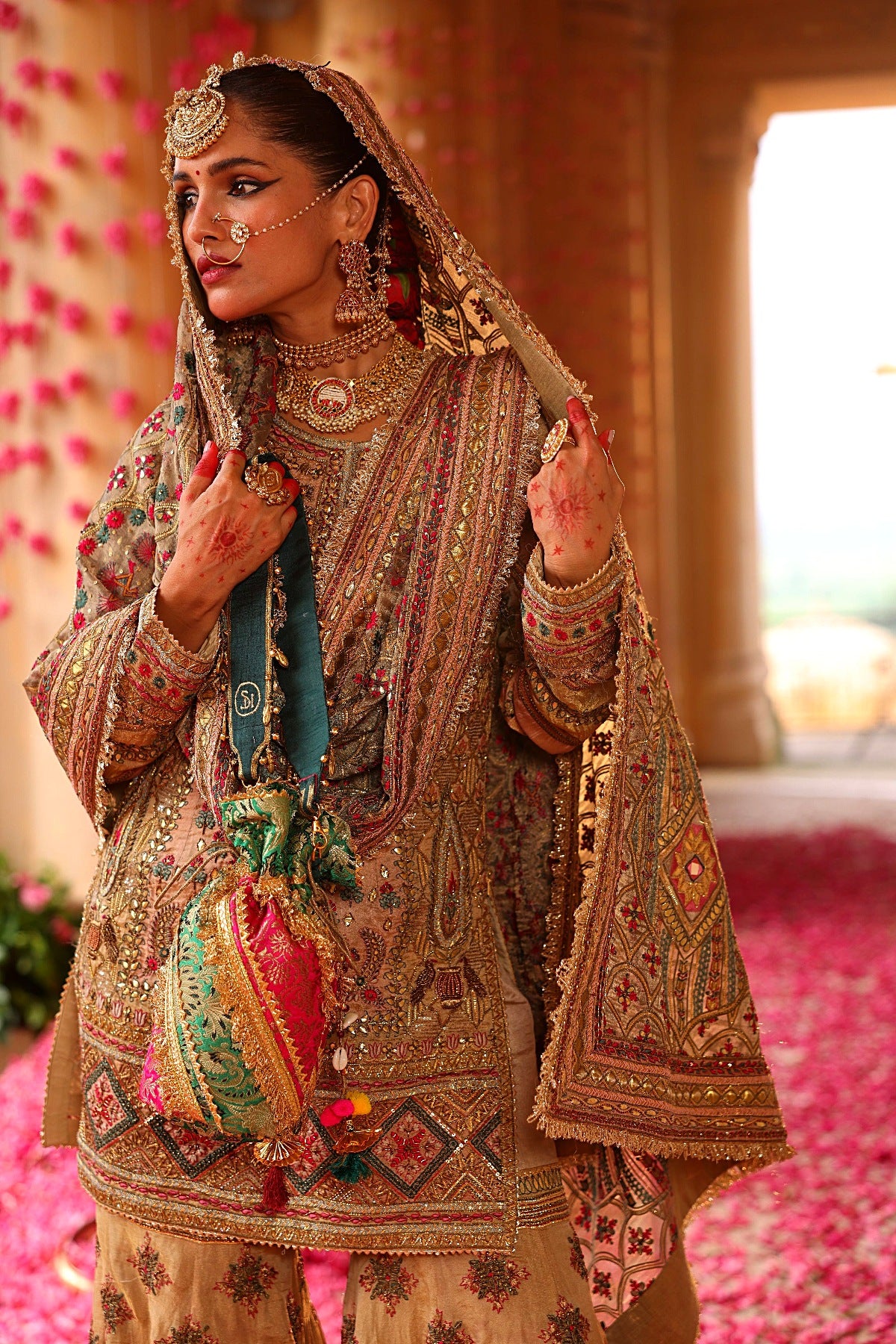 CINNAMON GOLD SHARARA SET